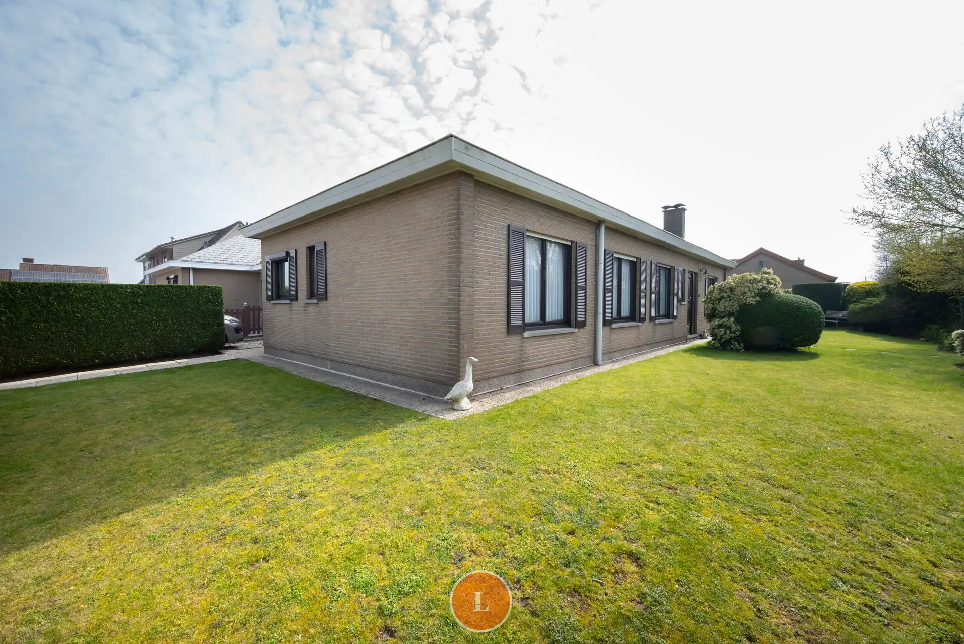 Gelijkvloerse woning met 3 slaapkamers en garage. foto 14