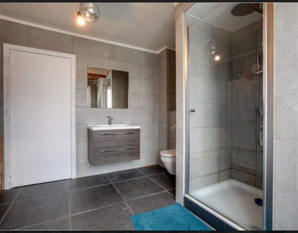 Duplex appartement met 2 slaapkamers in Sint-Niklaas foto 3