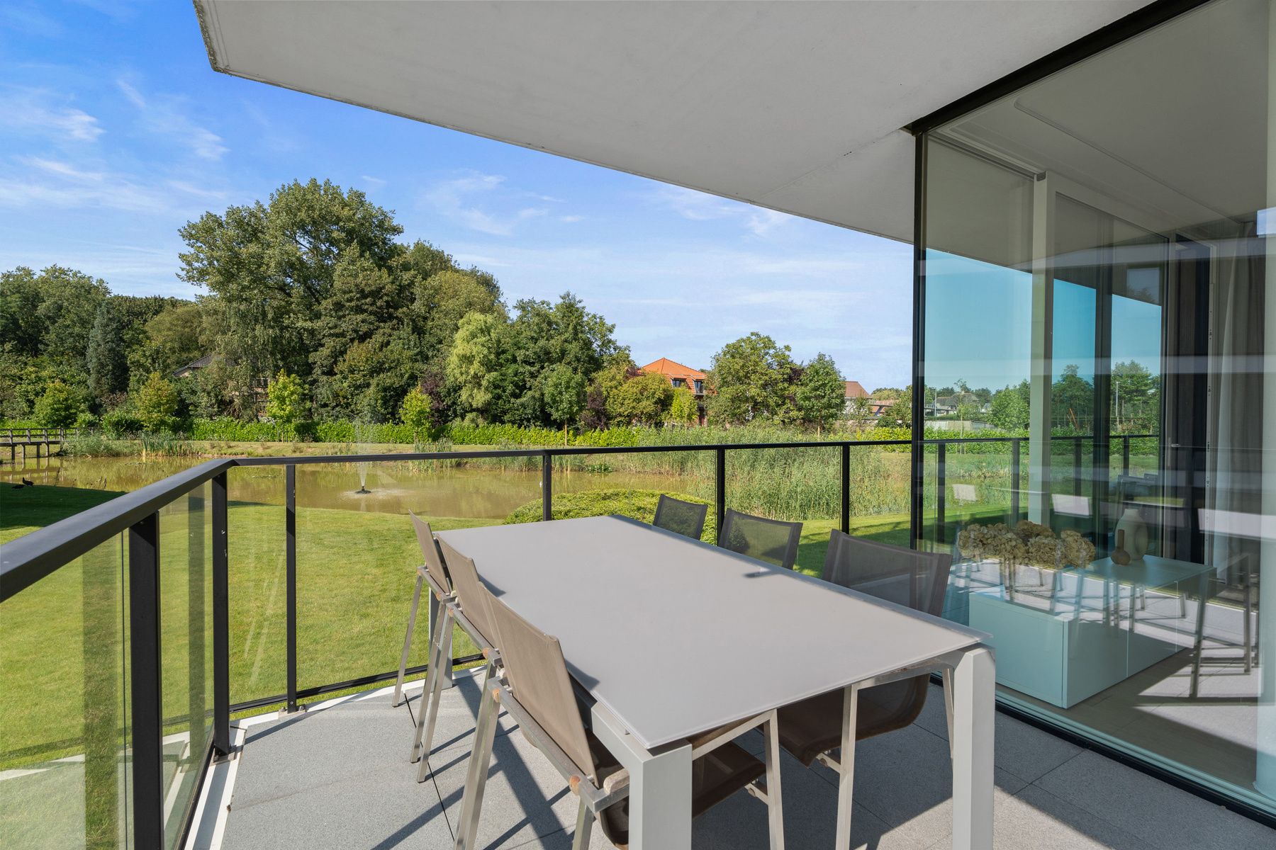 Appartement met ruim terras & prachtig uitzicht incl. 2  foto 20