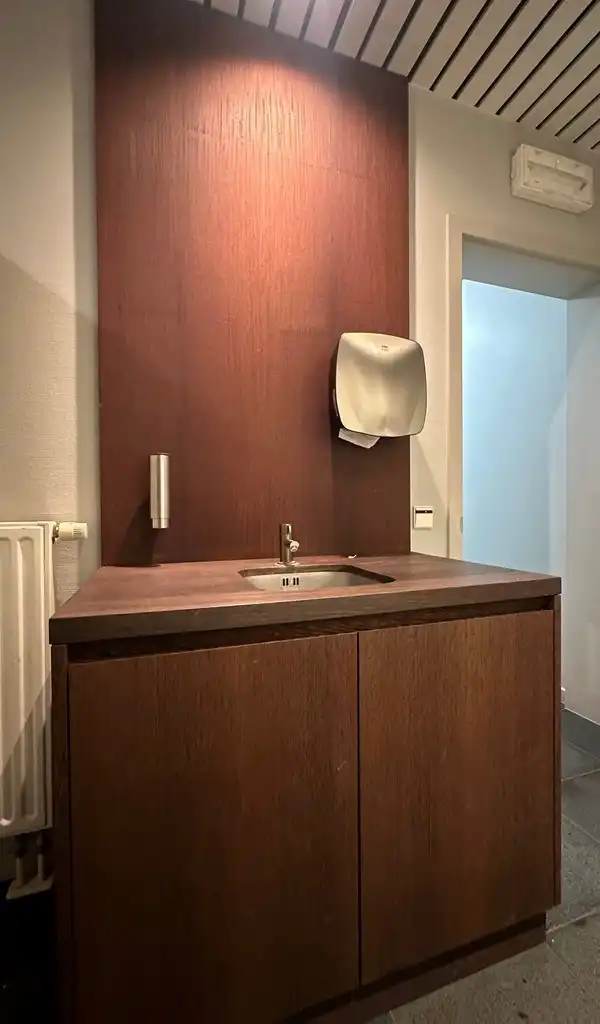 Burelen te huur in Clinton Park in Roeselare foto 19