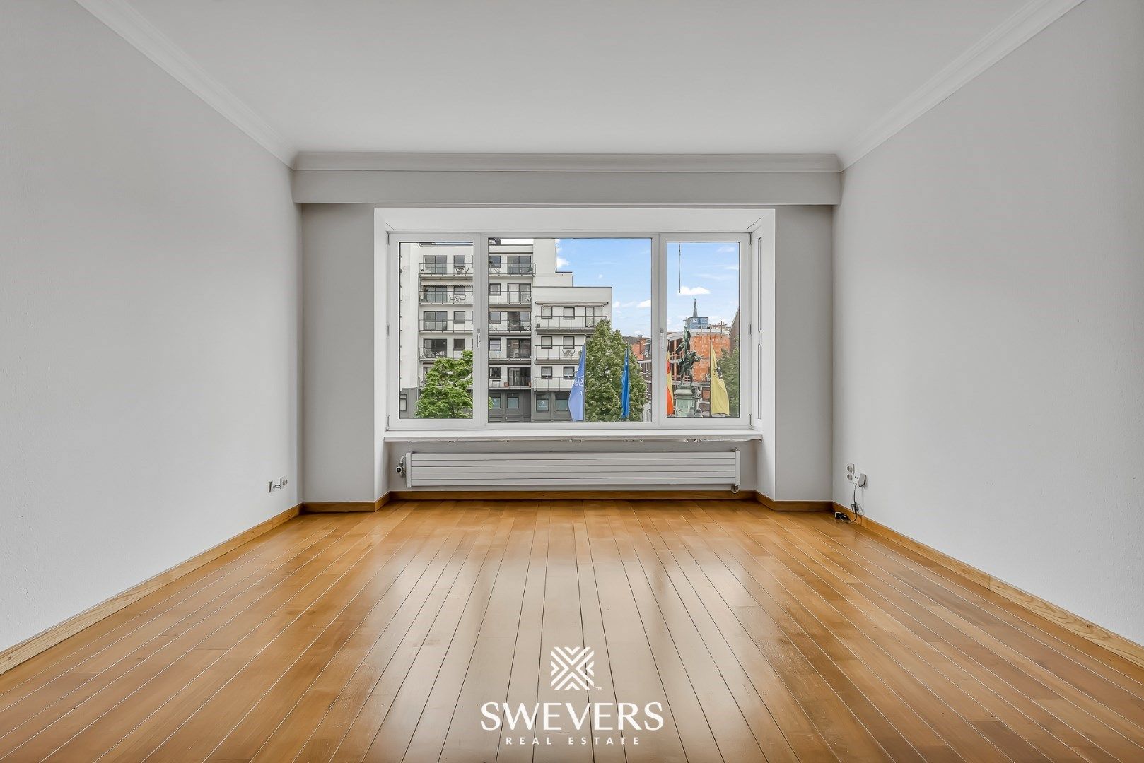 Stijlvol en instapklaar wonen (115m²) met autostaanplaats in het hart van Hasselt foto 5