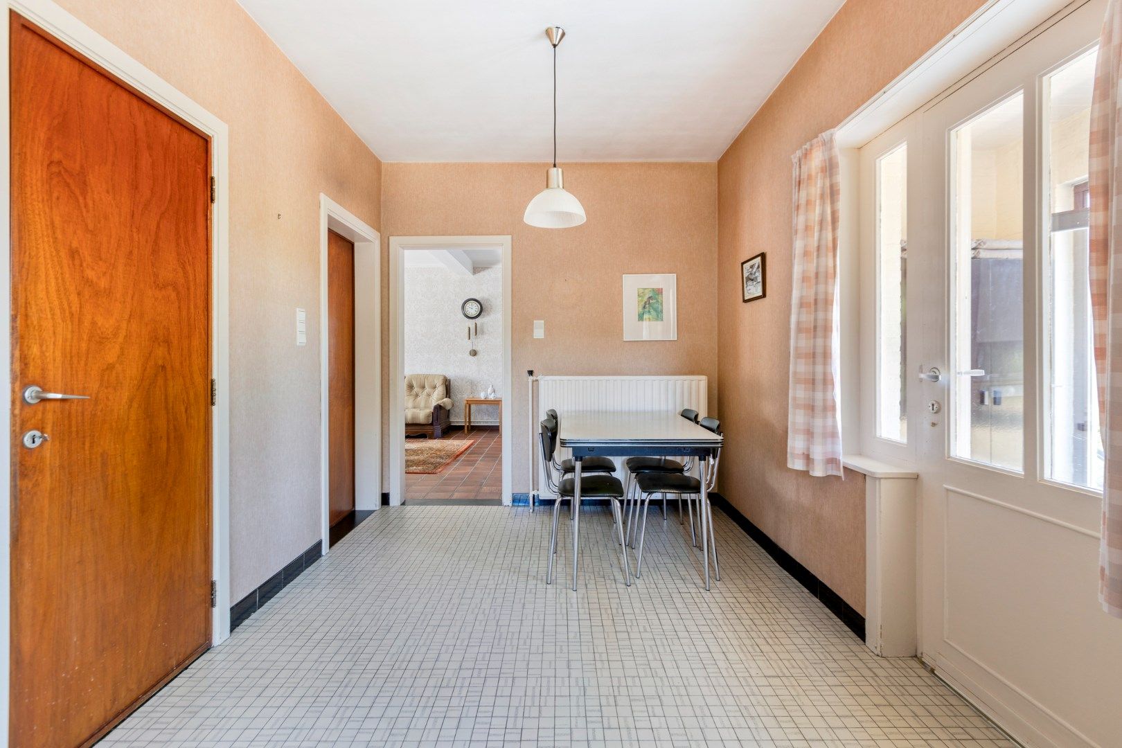 Te renoveren woning met 3 slpks op de grens tussen Geel en Sint-Jozef Olen !  foto 7