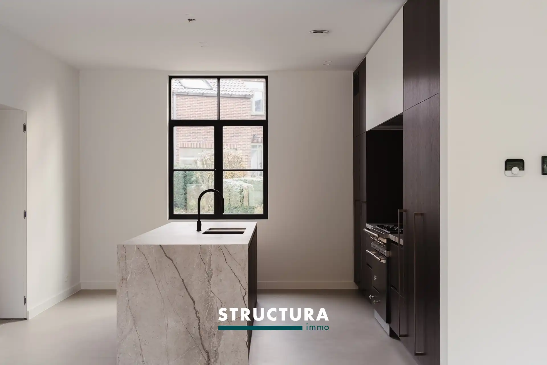 Wonen in luxe en rust in het centrum van Brussegem foto 4