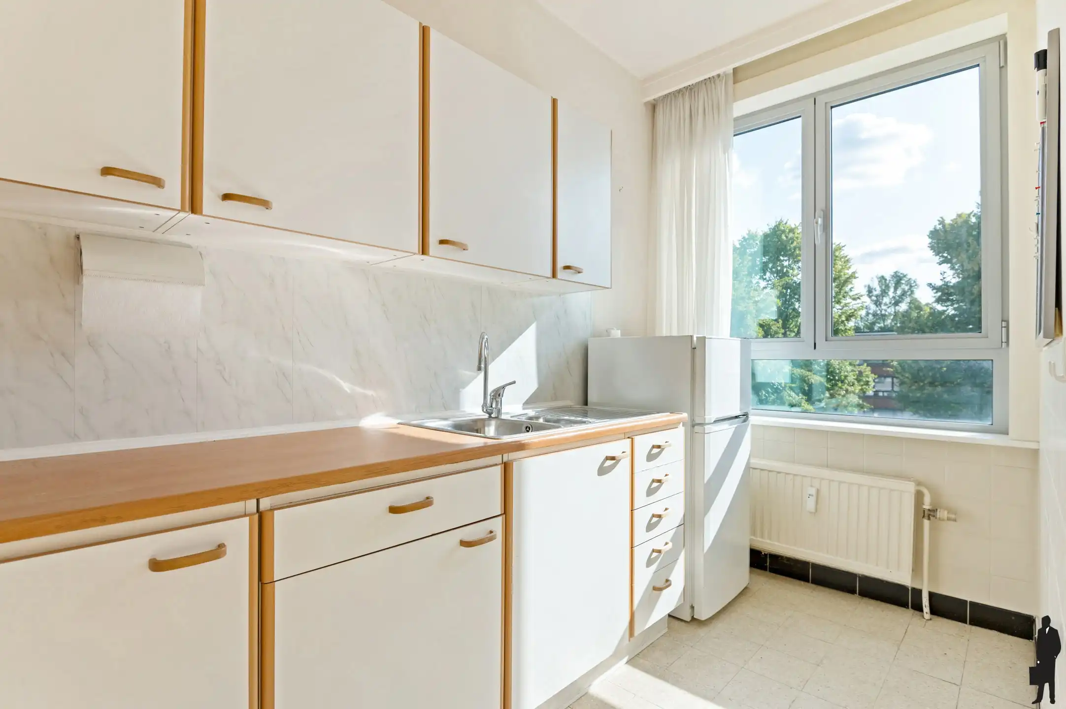 OP TE FRISSEN APPARTEMENT MET 2 SLAAPKAMERS EN TERRAS&nbsp; foto 9