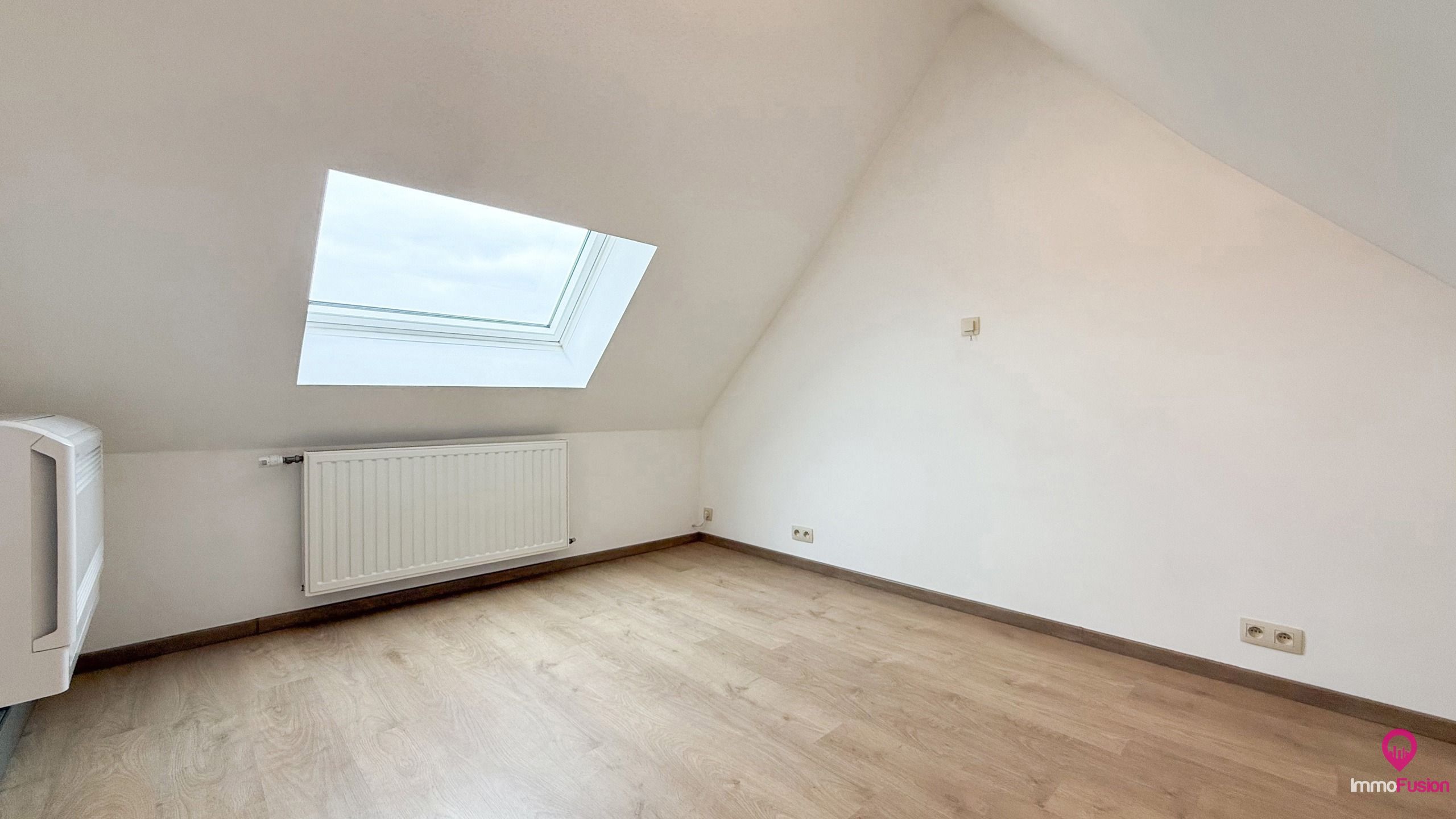 Duplexappartement met terras met uitstekende verbinding!  foto 17