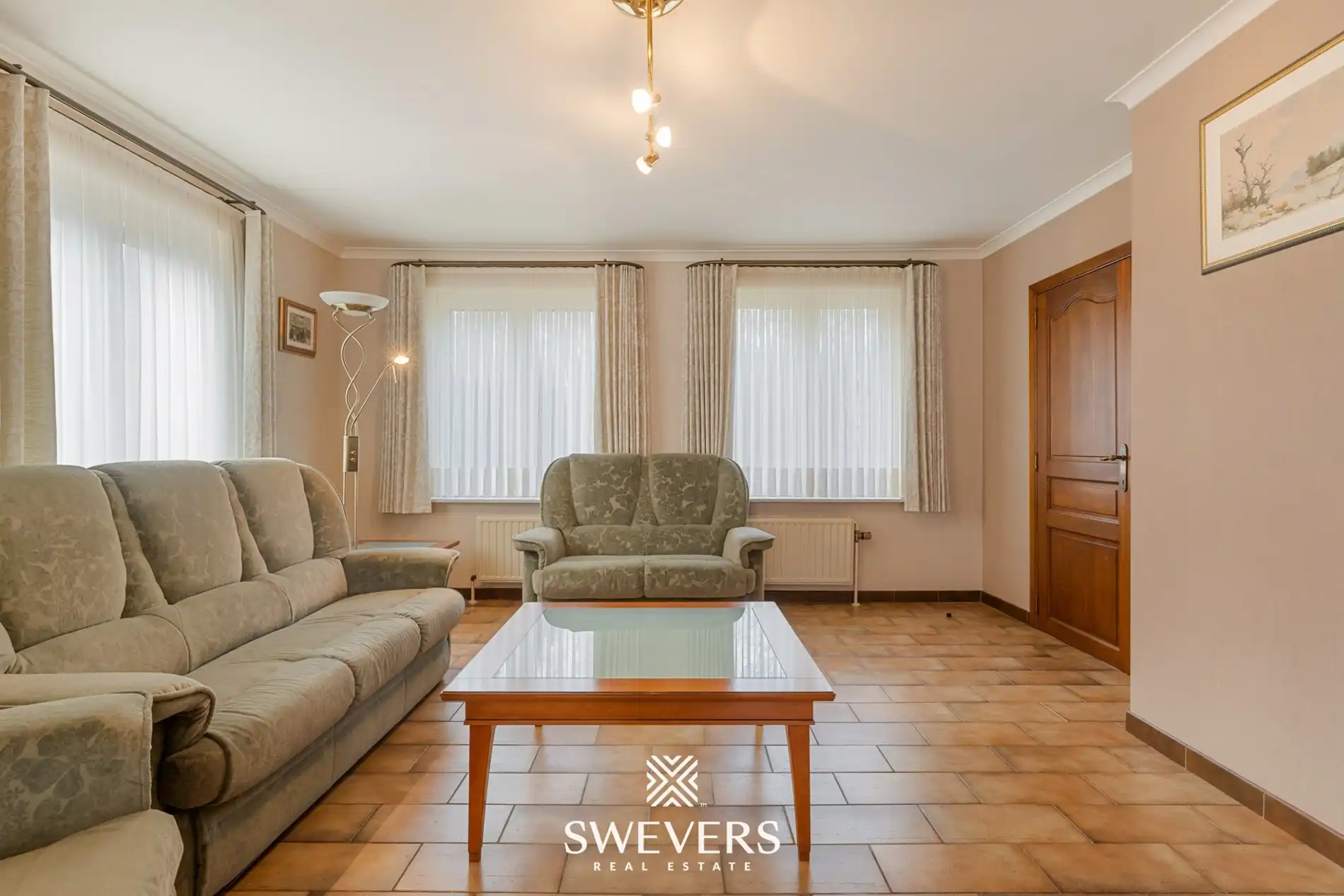 Open bebouwing met drie slaapkamers en uitzonderlijke kelder in Houthalen foto 3