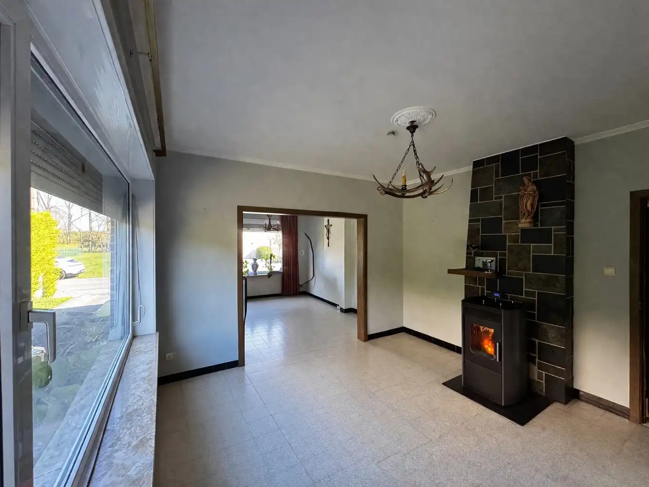 Ruime gezinswoning op topligging in Bilzen foto 3