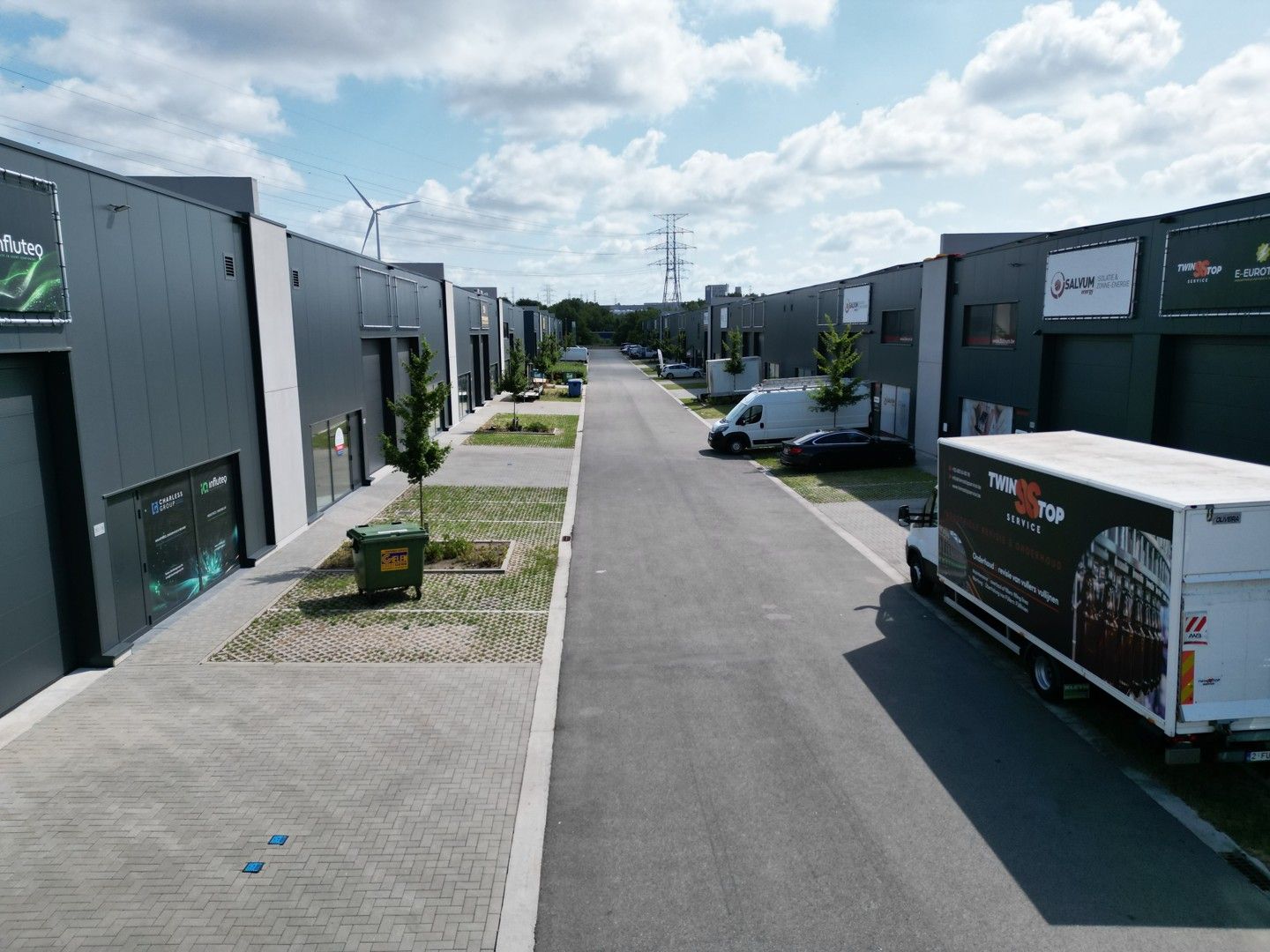 Nieuwbouw KMO Unit, 221 m², op industriegebied Genk-Zuid foto 3