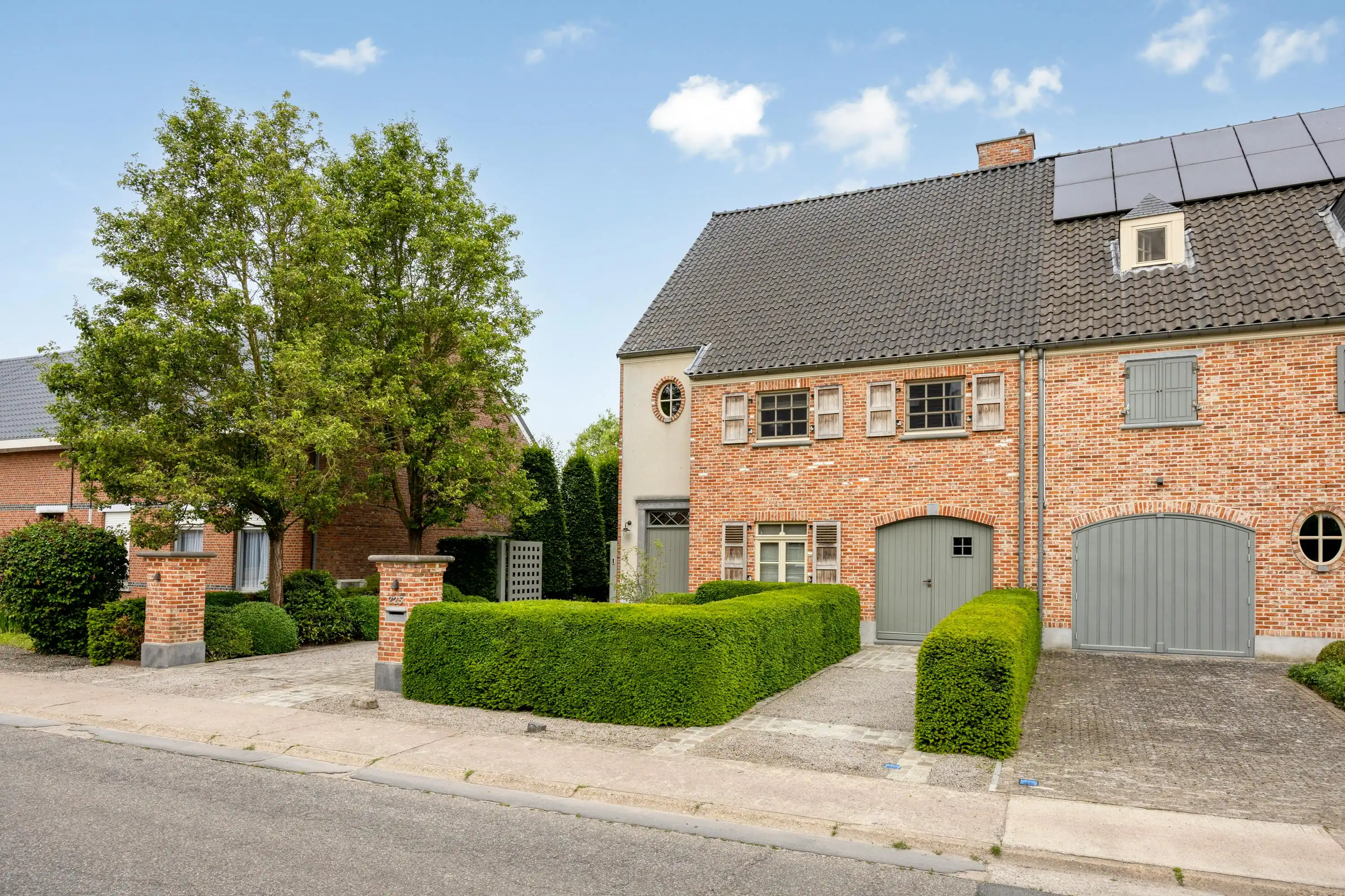 Karaktervol halfopen huis te koop in Zemst-Laar foto 10