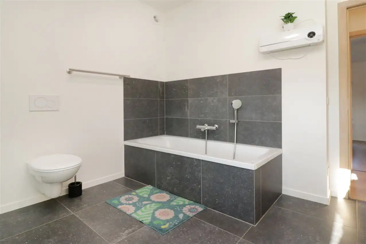 Gunstig gelegen woning met 3 slpk., tuin en garage foto 11