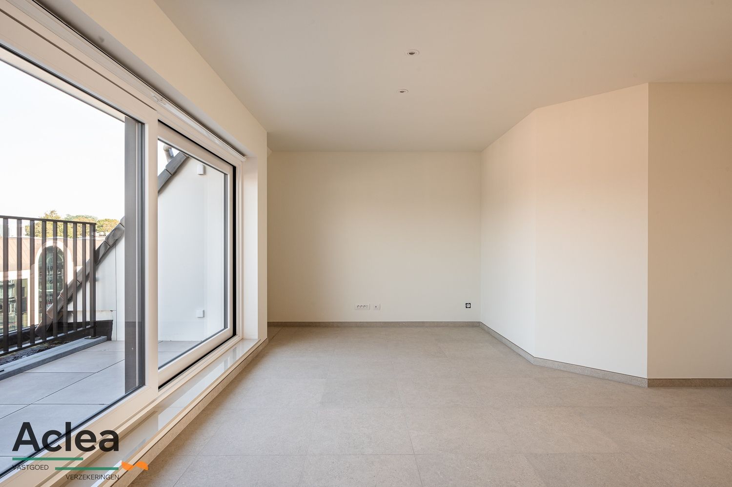 Nieuwbouw duplex appartement in het centrum van Eeklo - 6% BTW MOGELIJK ! foto 2