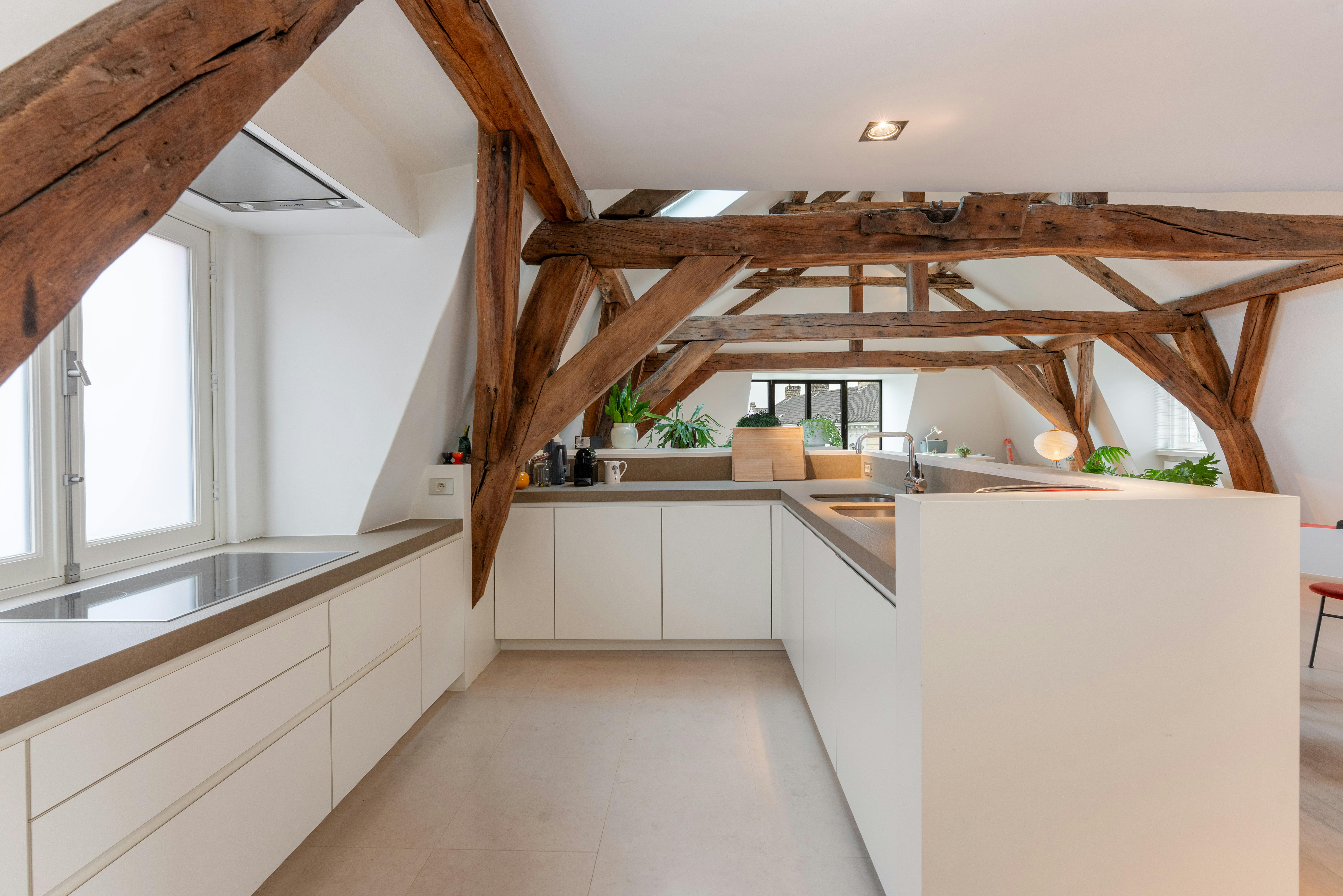 Exclusieve penthouse met historisch uitzicht in hartje Brugge foto 8