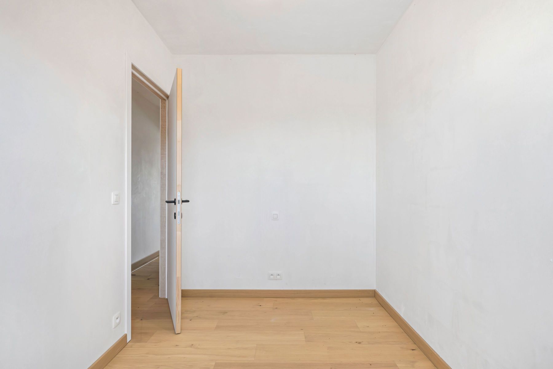 Prachtig nieuwbouwappartement met volledige zolderverdieping foto 12