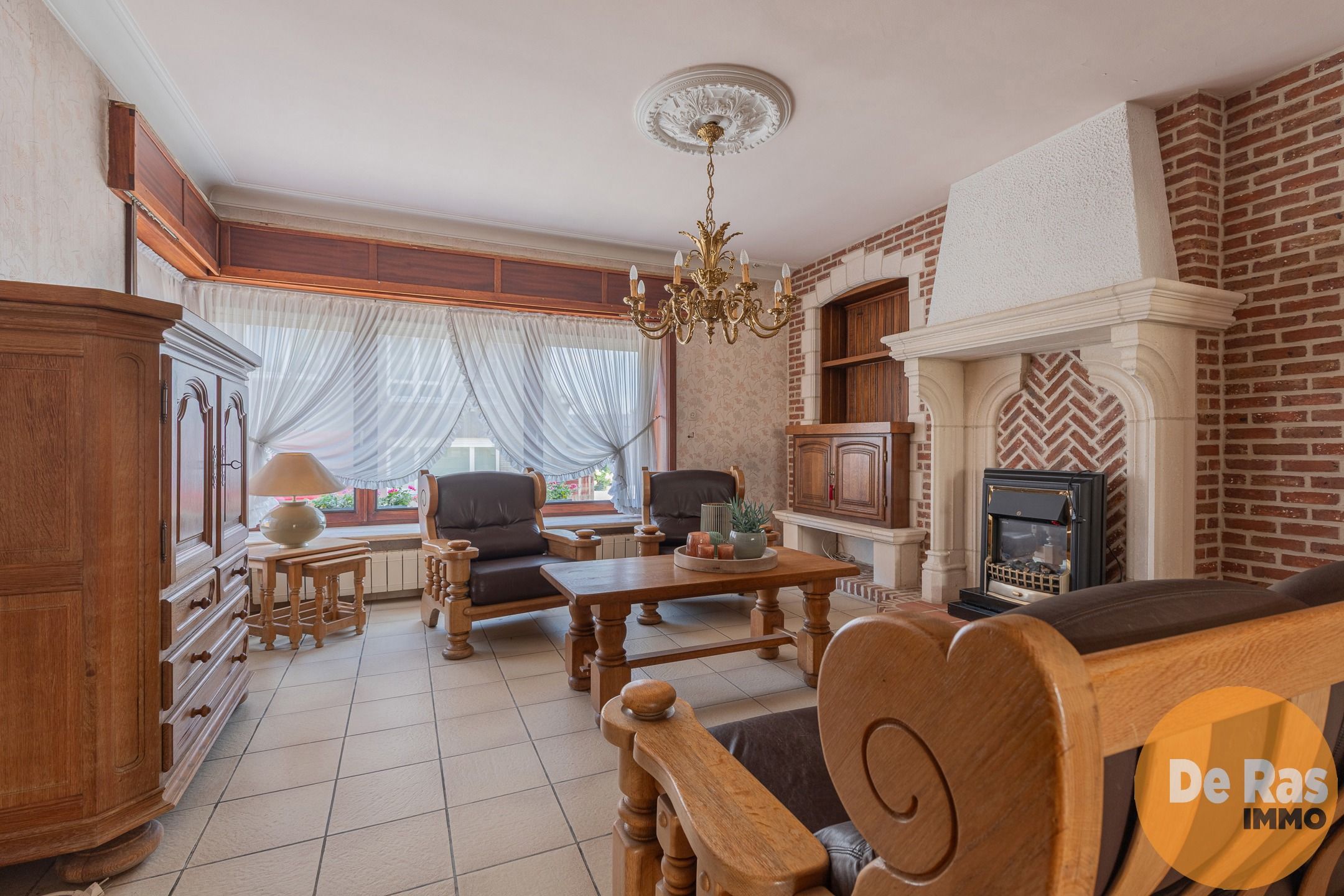 WOUBRECHTEGEM–Solide woning met loods in landelijke omgeving foto 5
