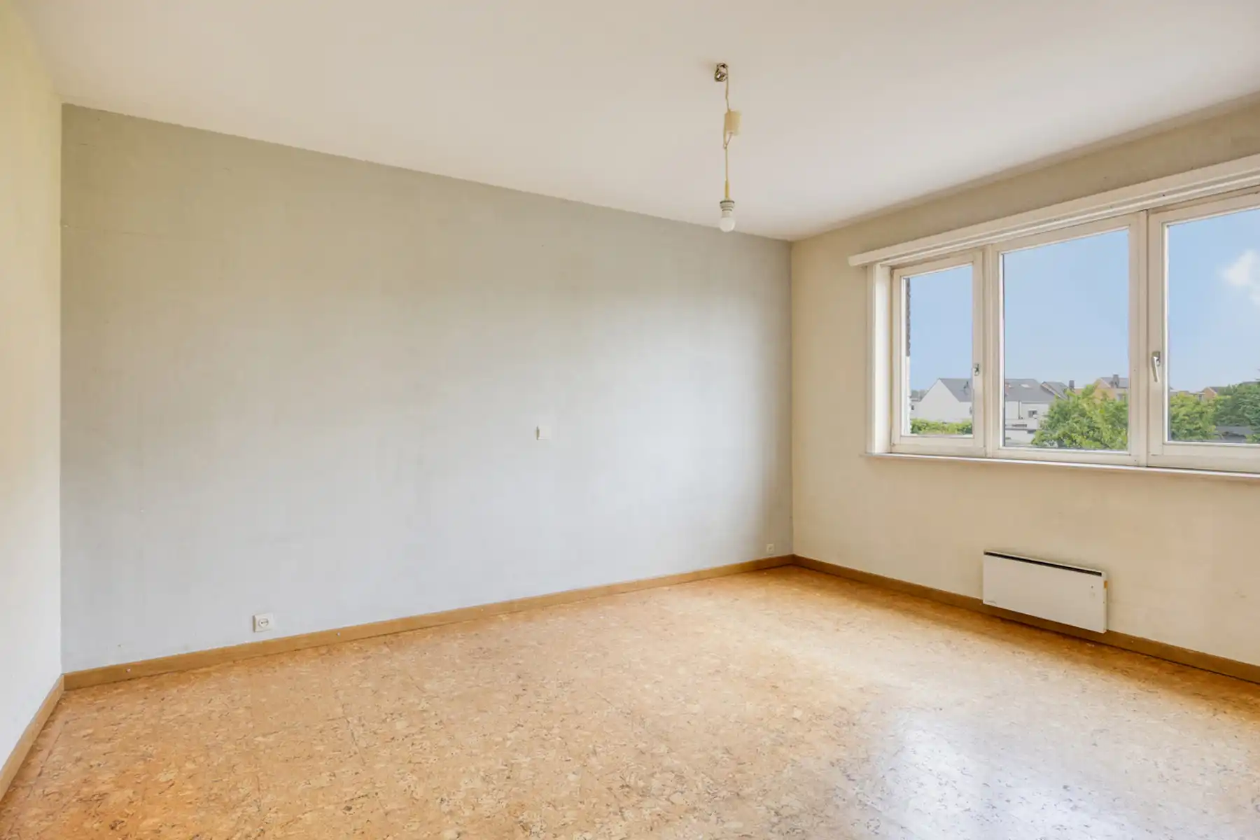 Gezinswoning - 3 slaapkamers, gezellige tuin en ruime oprit foto 11