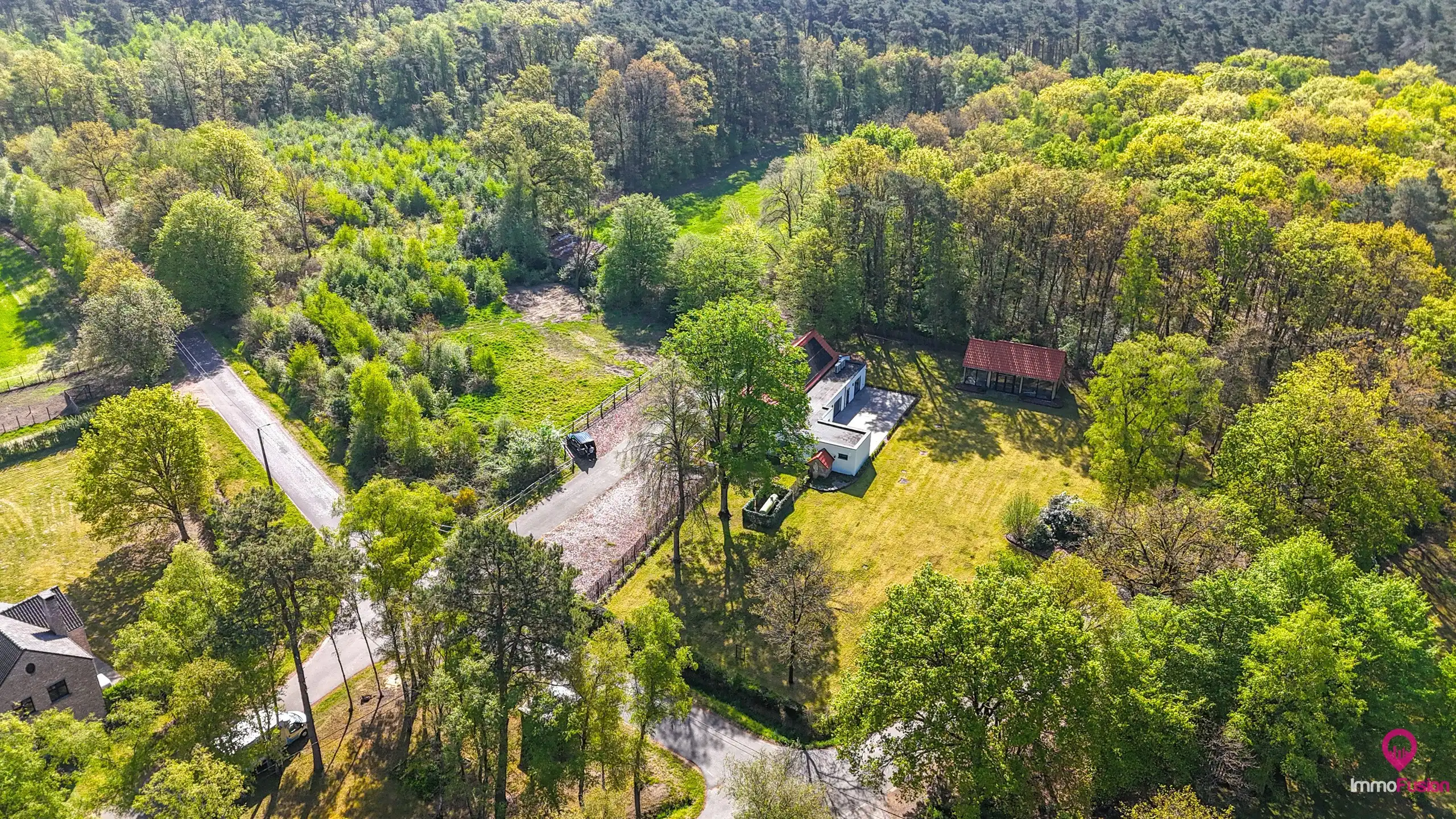 Multifunctioneel horecapand op een perceel van 1.9 hectare! foto 75