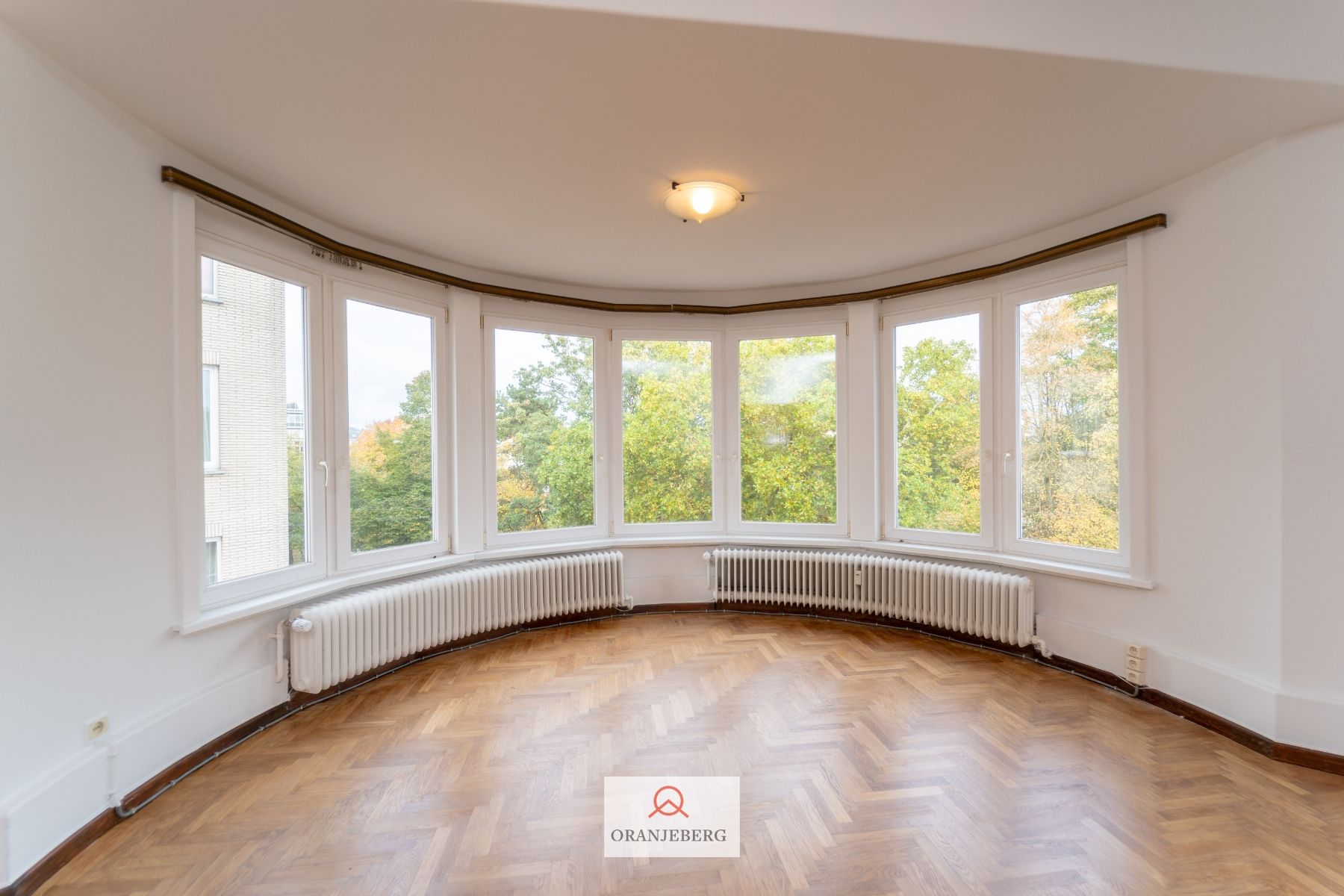 Exclusief en ruim appartement (143  m²)  met zicht op het park foto 13