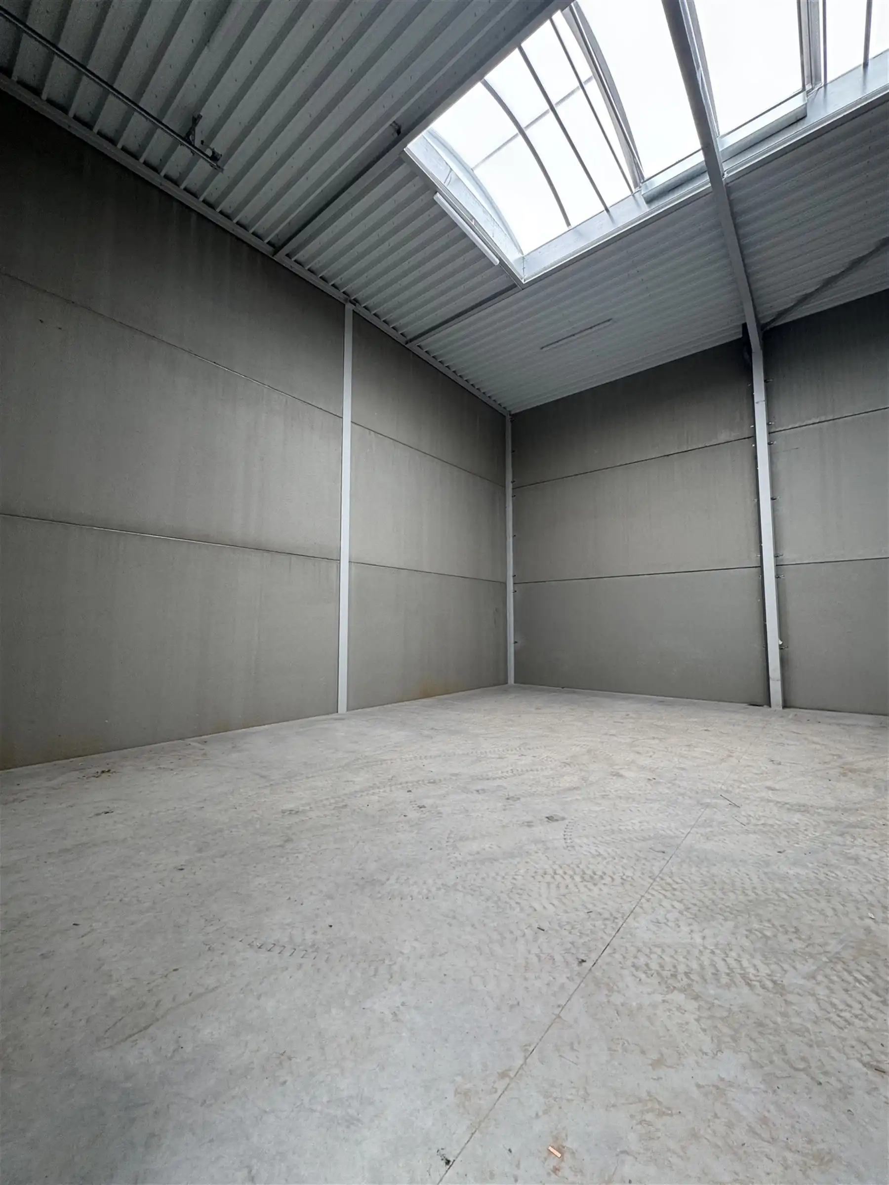 Moderne Loods Te Huur - 144m²  foto 3