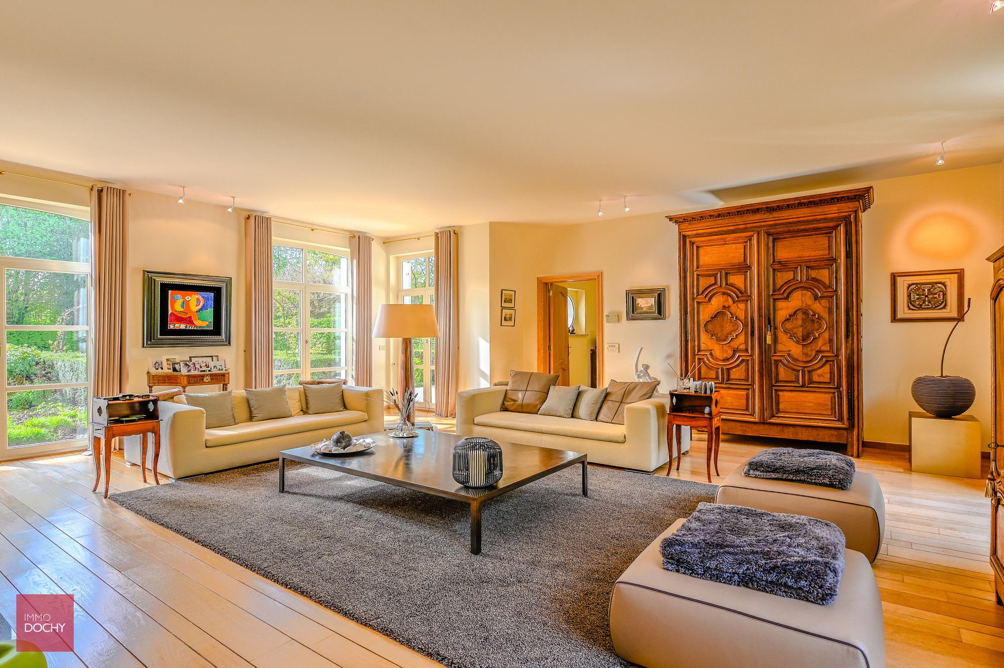 Zeer goed onderhouden ruime villa op ca. 4.000m² foto 13