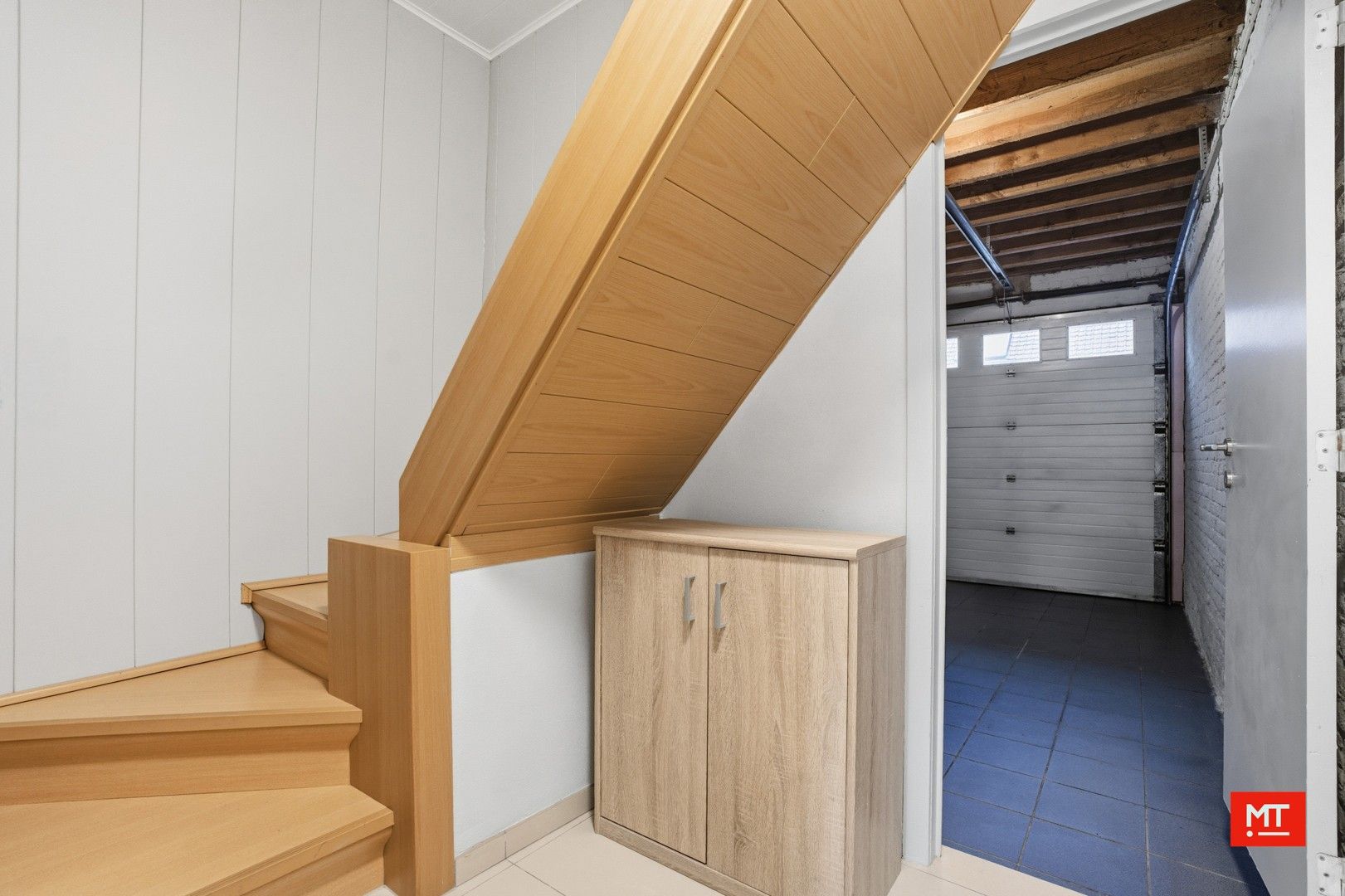 Instapklare woning met 3 à 4 slaapkamers, ZW-gerichte tuin en garage te koop in Moorslede foto 15