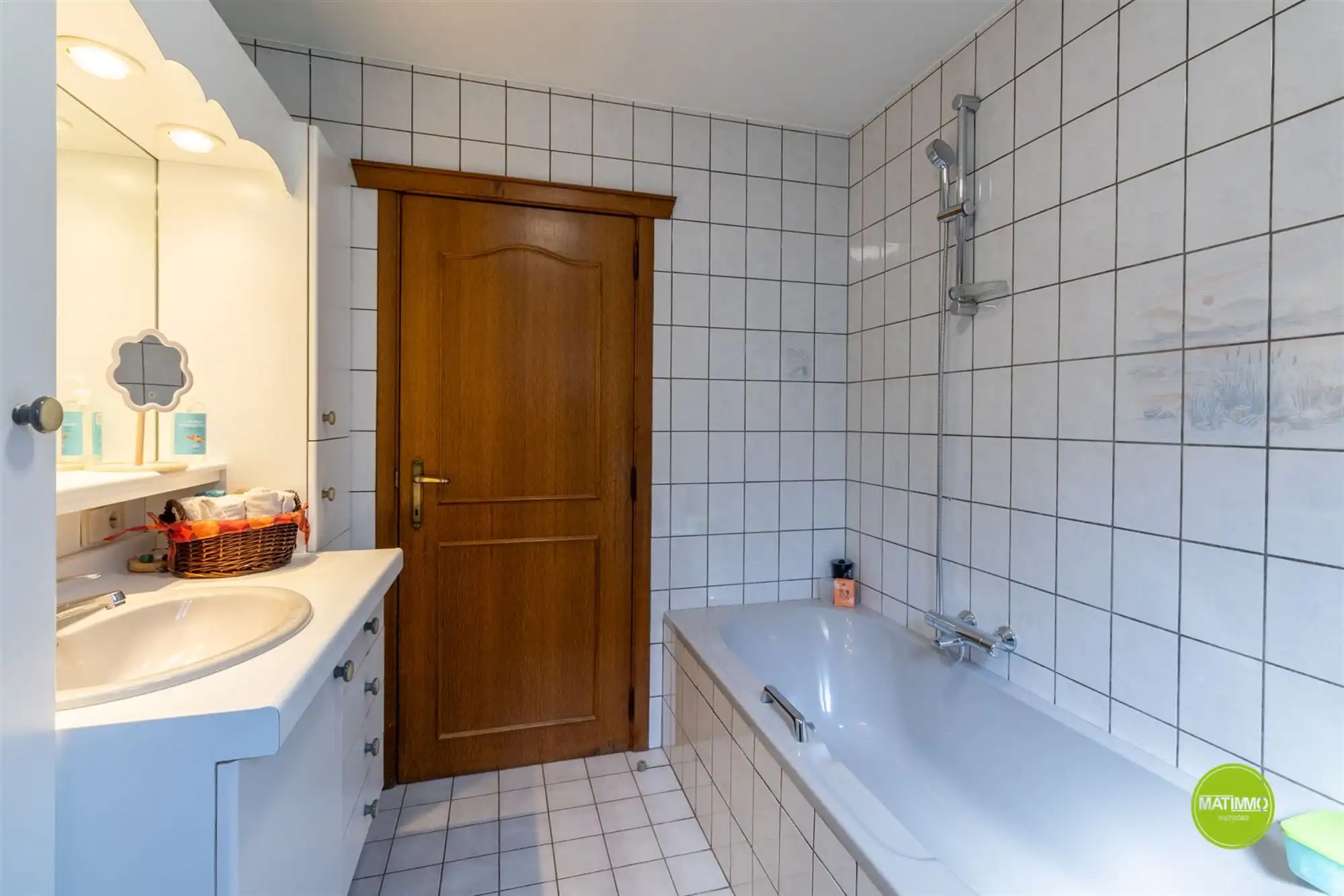 Instapklare gezinswoning met mooie tuin op toplocatie foto 11