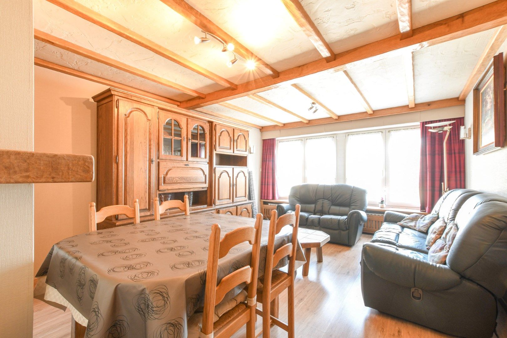 Te koop: Gebouw met twee appartementen te Blankenberge - Toplocatie nabij zee en centrum! foto 17