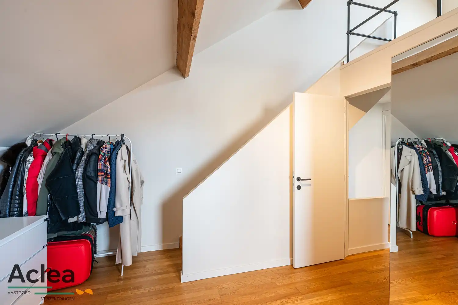 Sfeervolle energiezuinige HOB met diepe tuin foto 22