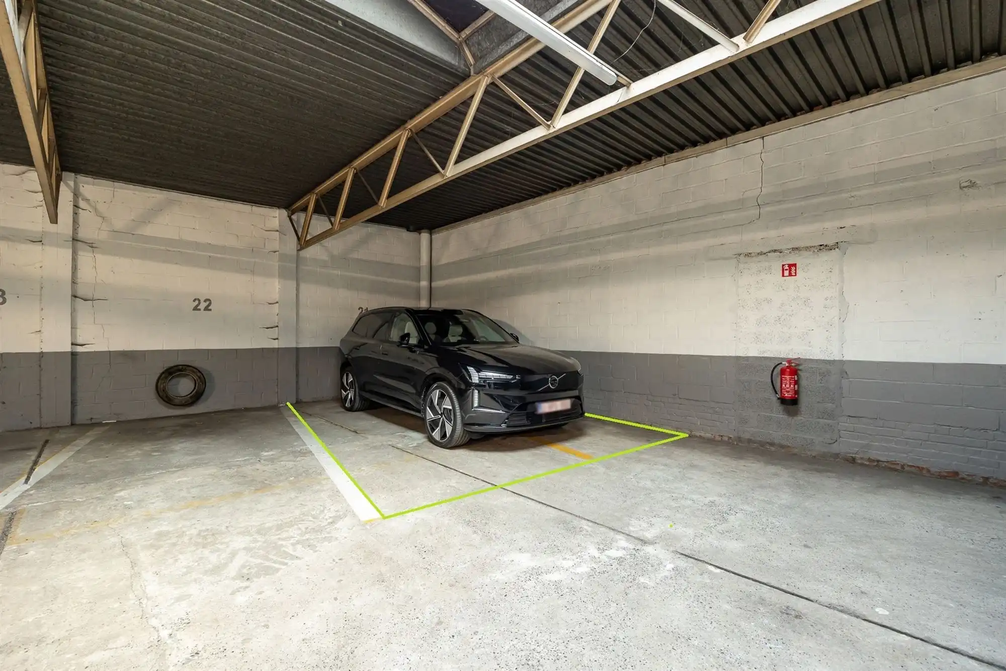Ruim appartement met 3 slaapkamers en staanplaats foto 19
