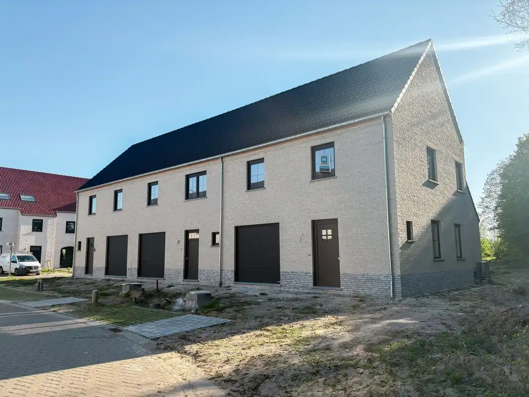 Thuiskomen in het groen te Lokeren. foto 2