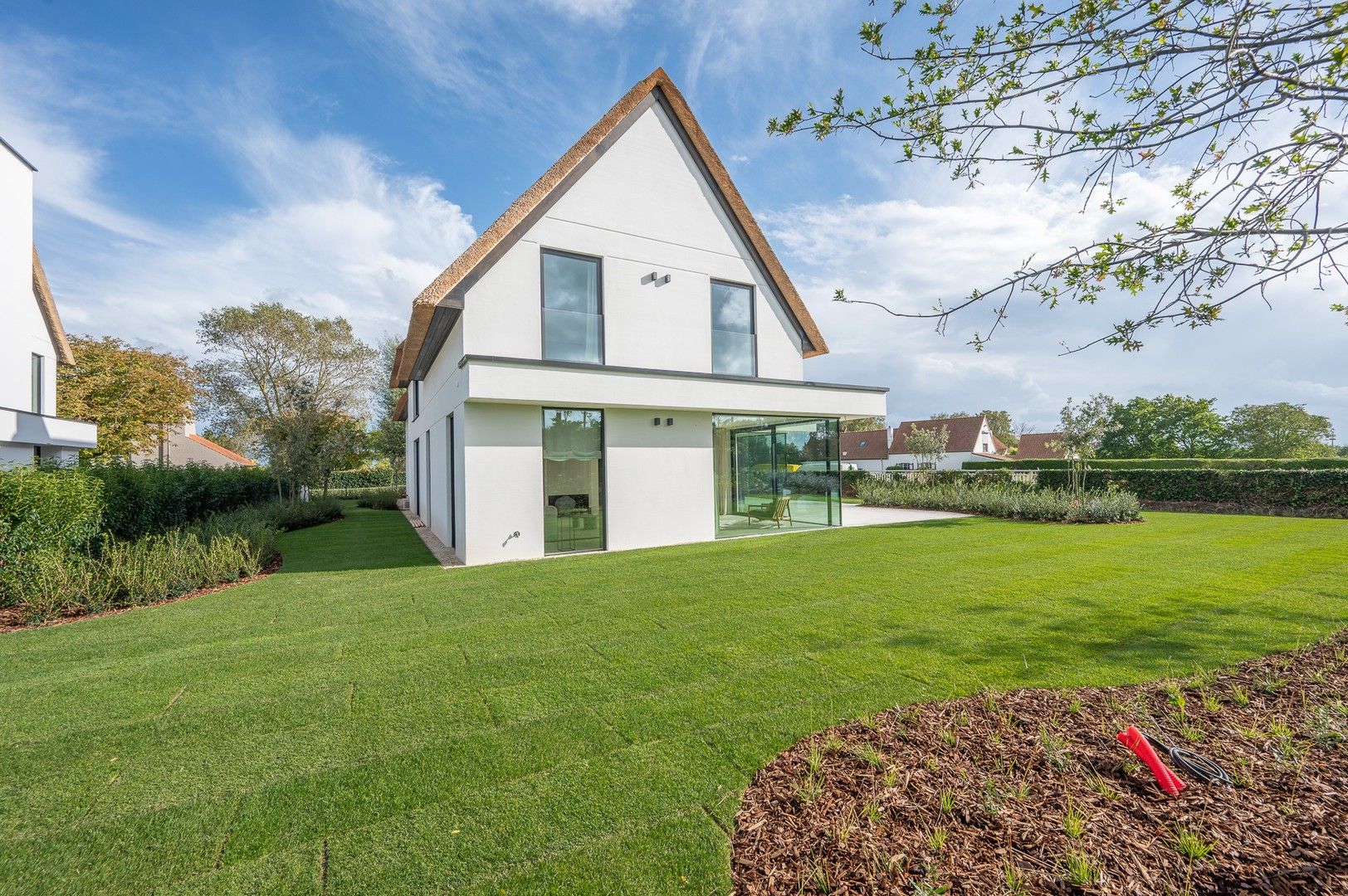 Alleenstaande nieuwbouwvilla op een terrein van 1.194 m2 aan de rand van het Zoute genietend van open zichten foto 45