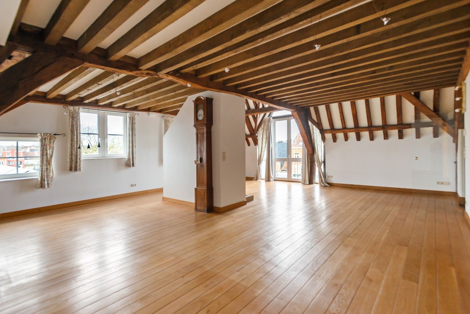 Unieke, lichtrijke loftduplex in het historisch centrum van Lier foto 6