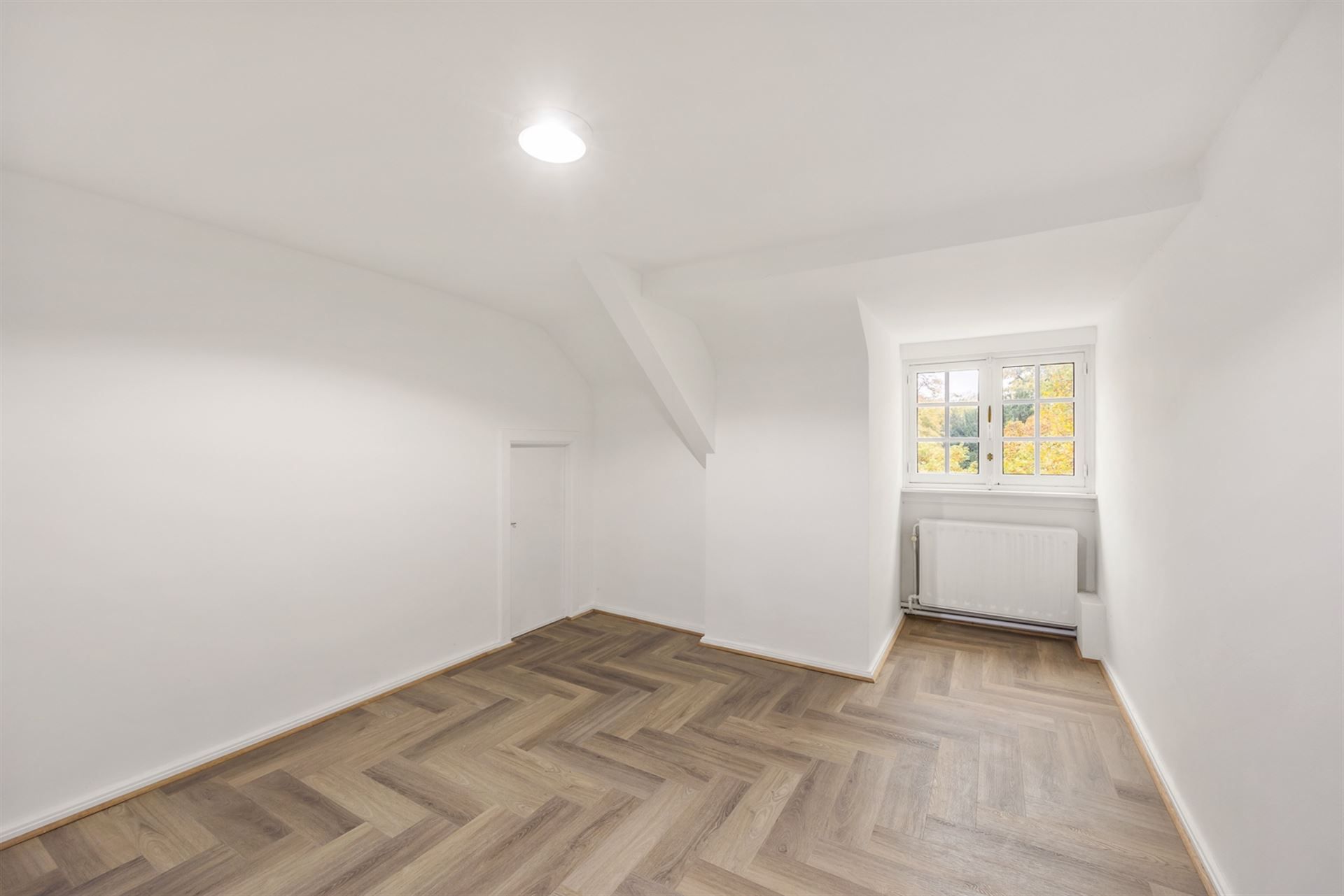 Karaktervolle Villa 1951 met Zuidwestgerichte Tuin foto 35