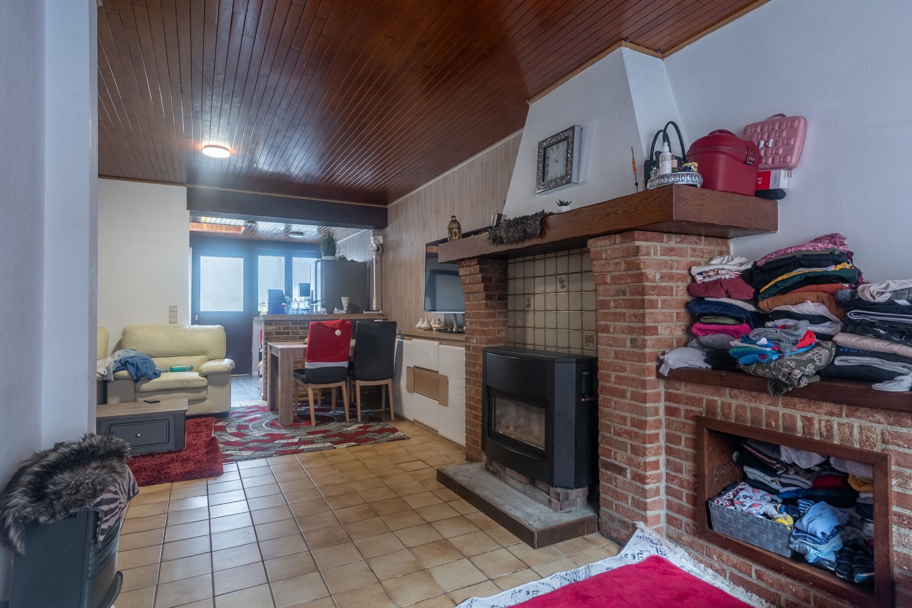 Op te frissen woning met 3 slaapkamers en terras  foto 6