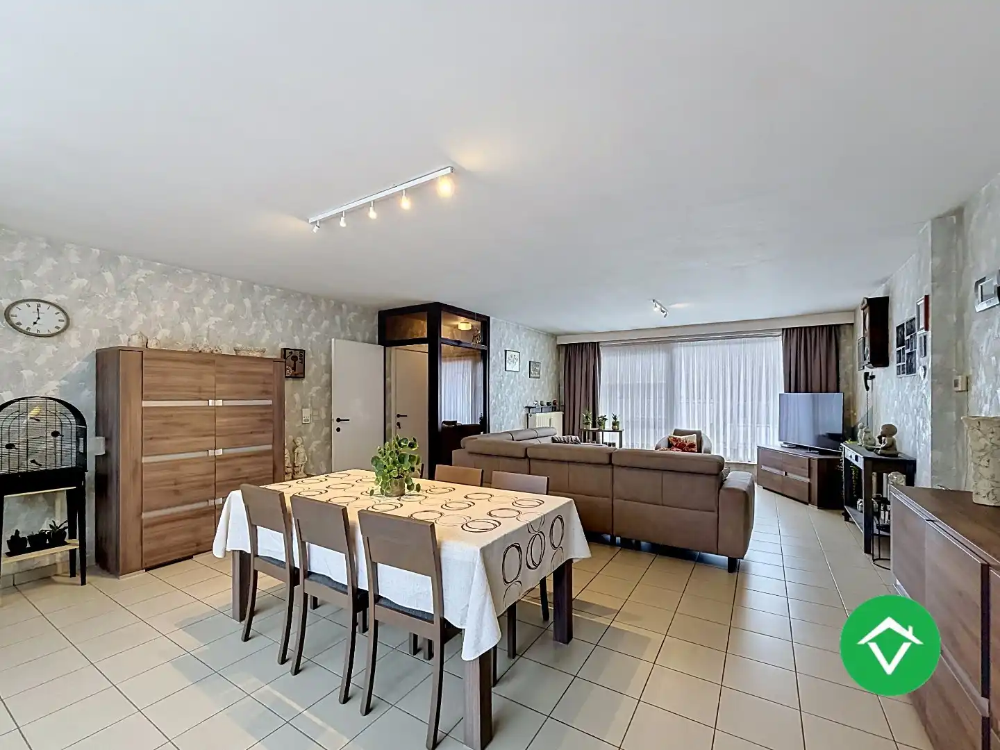 Duplex appartement met 2 slaapkamers groot terras en garage te Handzame foto 5