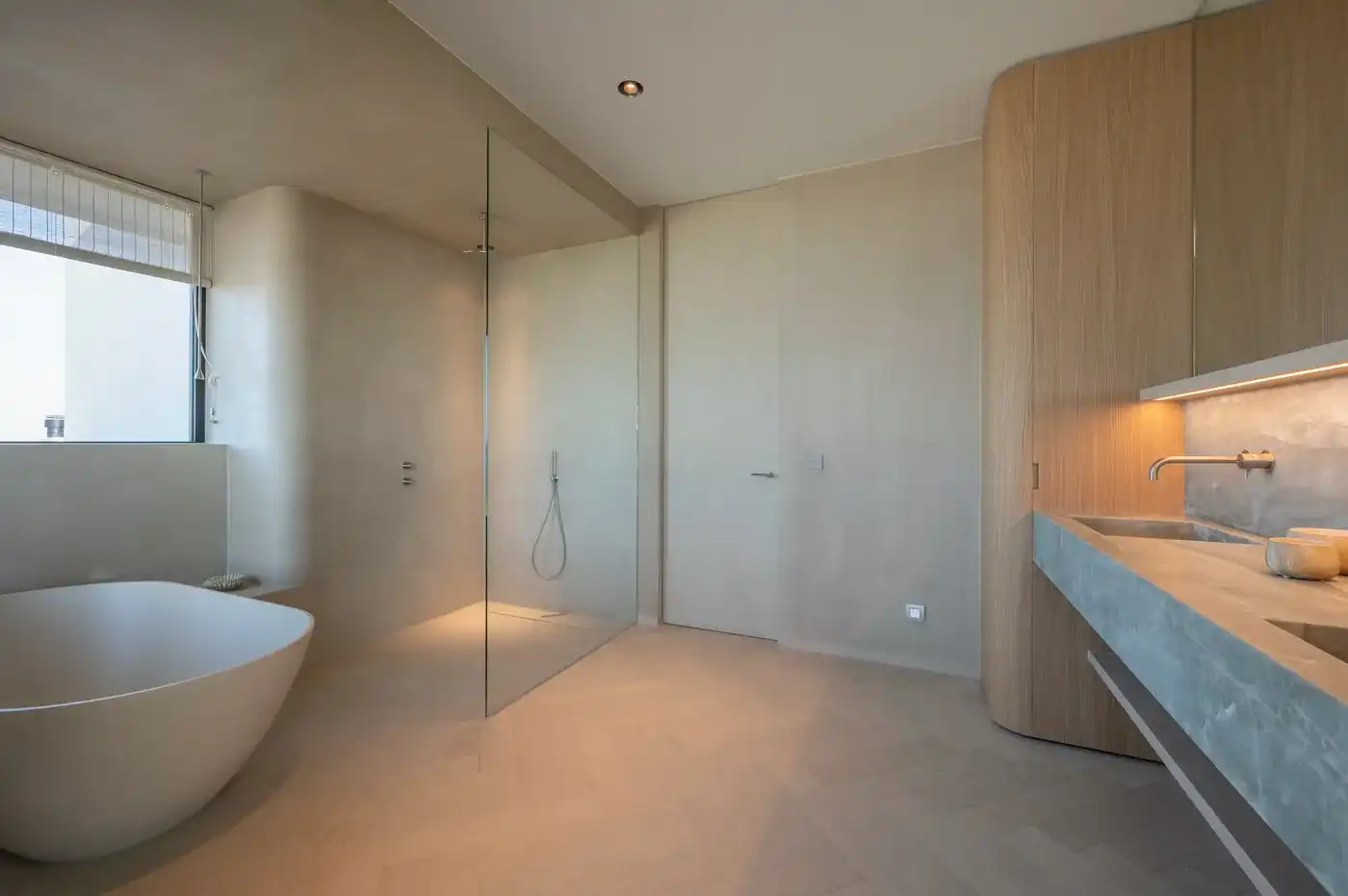 Uitzonderlijk duplex penthouse met een ideale oriëntatie en een fenomenaal panoramisch zicht over de Noordzee, Duinbergen en het Albertstrand foto 19