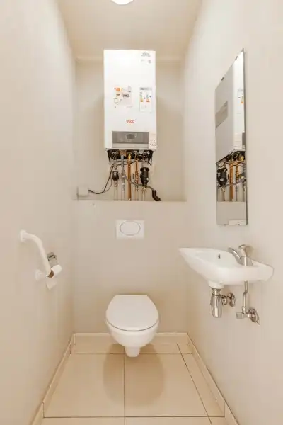 Gelijkvloers 2-slaapkamerappartement met tuin en garage nabij centrum Tielt TE KOOP! ✨🏡 foto 5