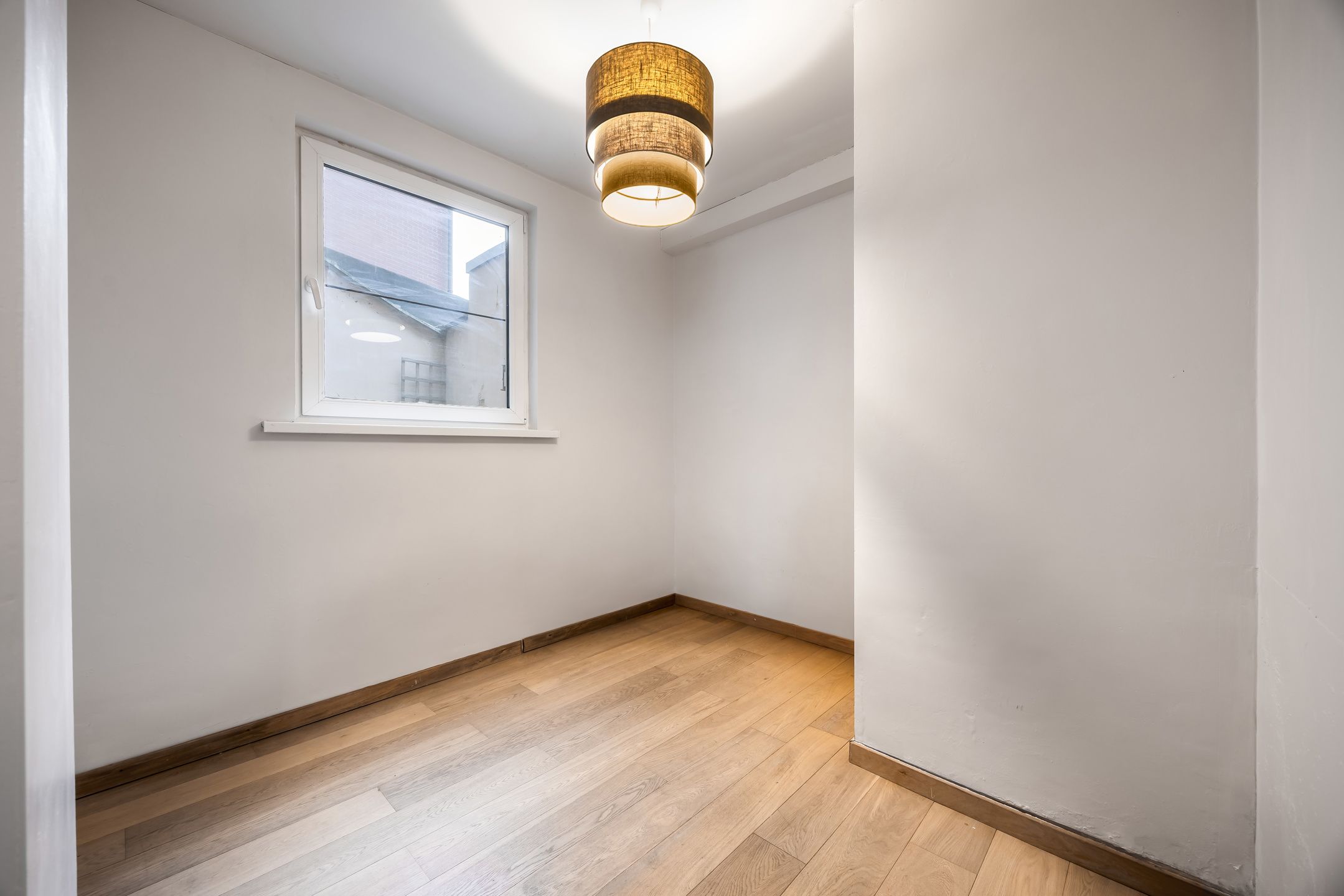 Lichtrijke ruime gelijkvloersappartement te Merksem foto 14