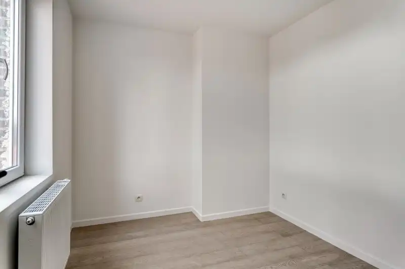 ✨Halfopen, volledig gerenoveerde gezinswoning met 3 slaapkamers TE KOOP in Rekkem! foto 11