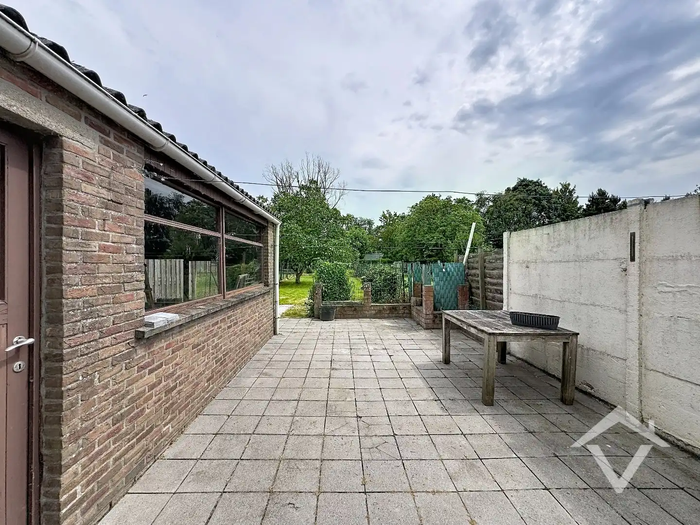 Woning met 3 slaapkamers en tuin te Eernegem foto 11