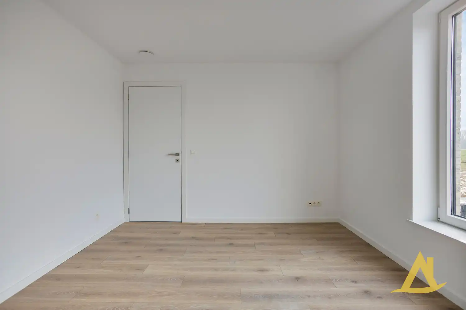 STIJLVOL EN ENERGIEZUINIG WONEN OP EEN TOPLOCATIE! foto 31