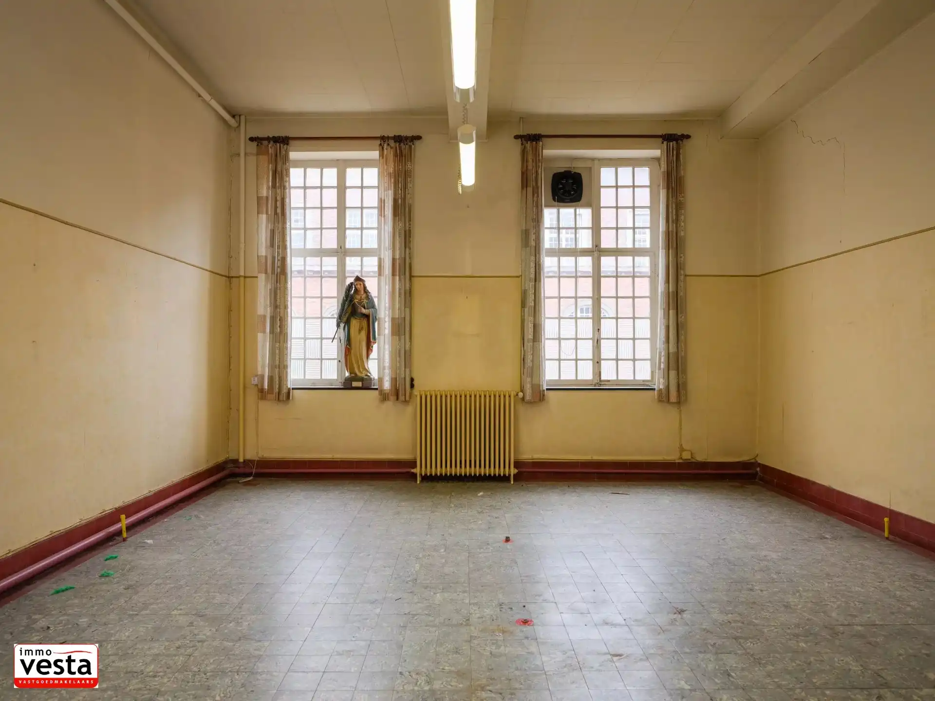 Voormalig klooster met projectpotentieel foto 12