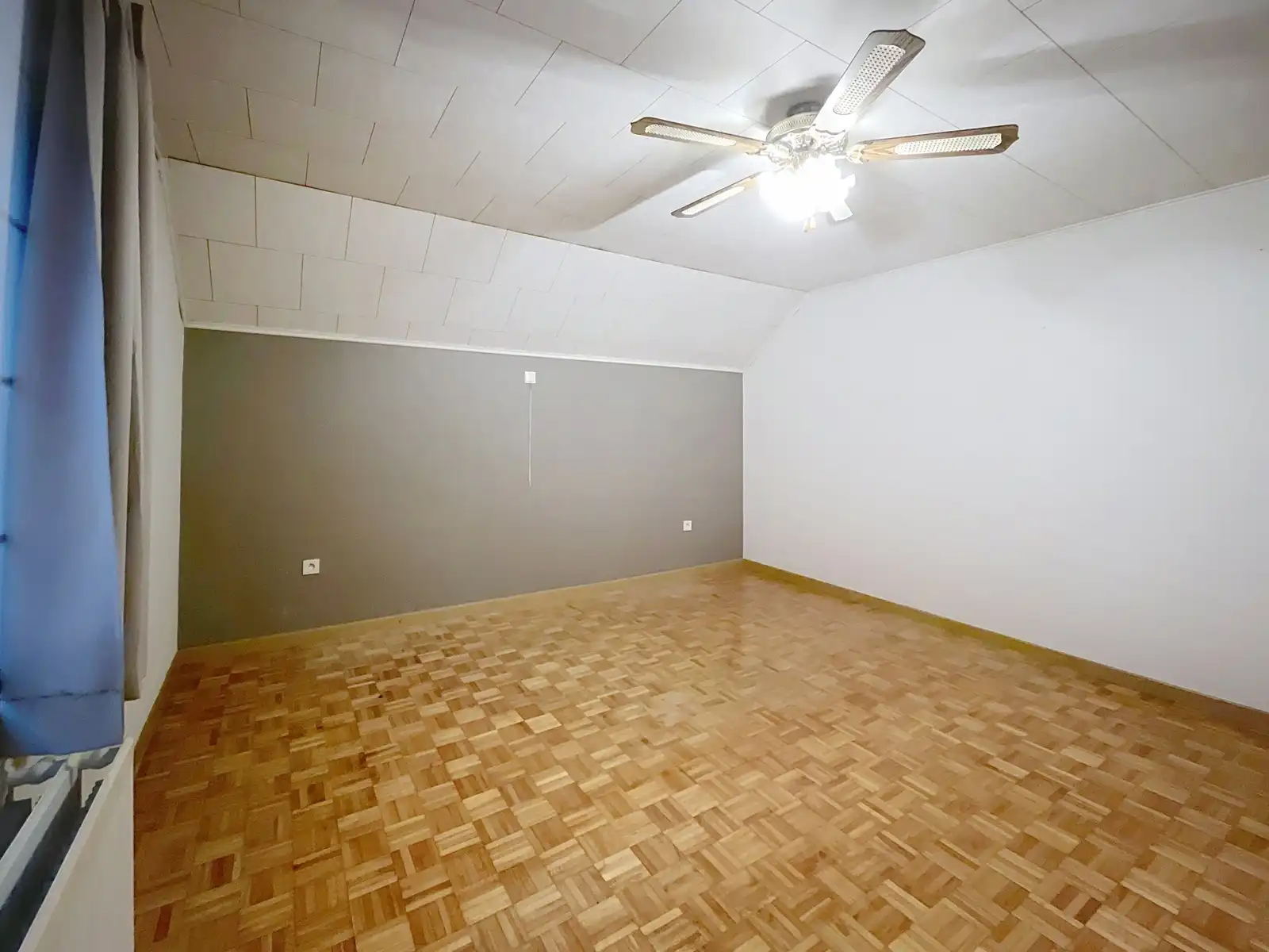 Rustig gelegen woning met 3 slaapkamers.  foto 13