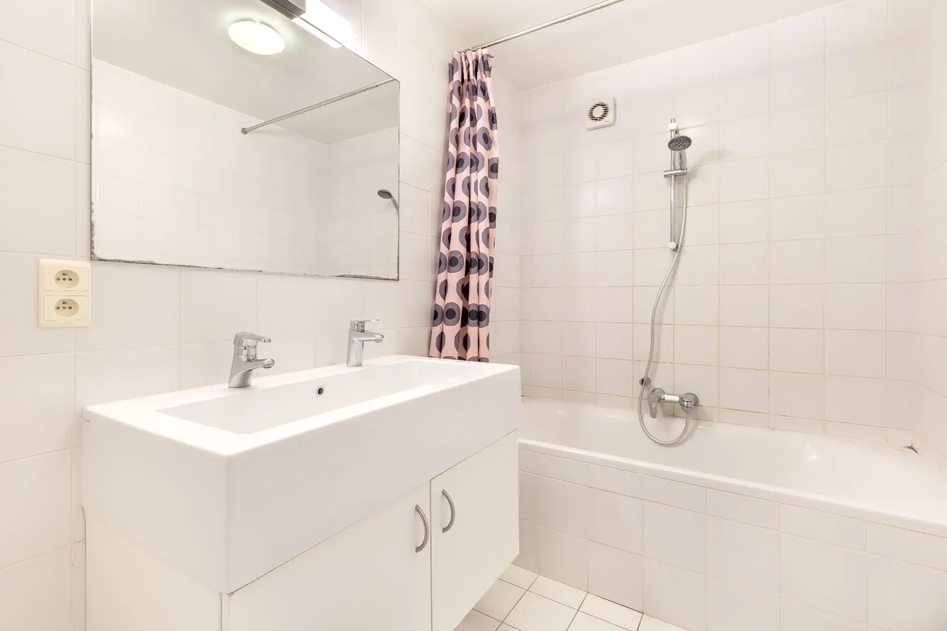 Stadswoning op heerlijke woonlocatie! foto 6