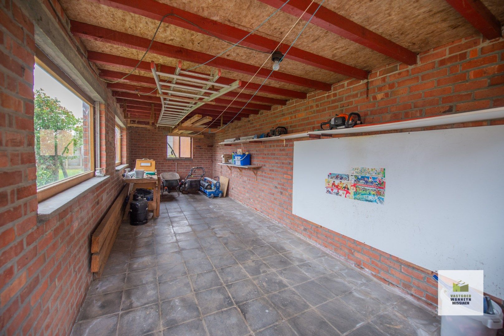 Ruime en centraal gelegen woning met 3 slaapkamers en tuin foto 10