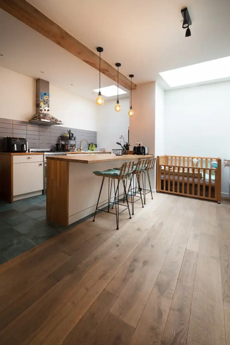 Charmante stadswoning met karakter en veel licht nabij het water in Gent foto 5