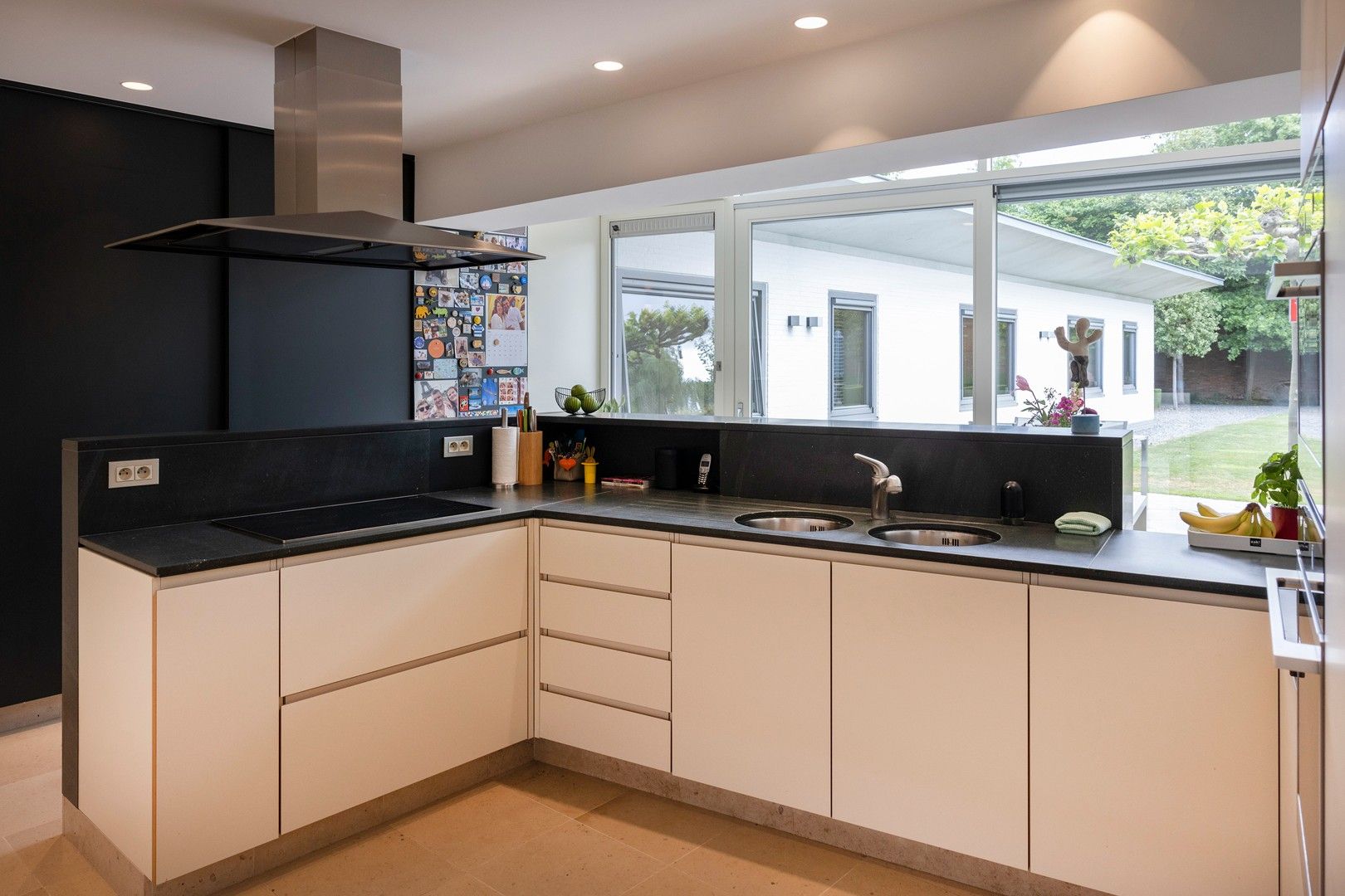 Stijlvol gelijkvloers wonen in Heule. foto 6