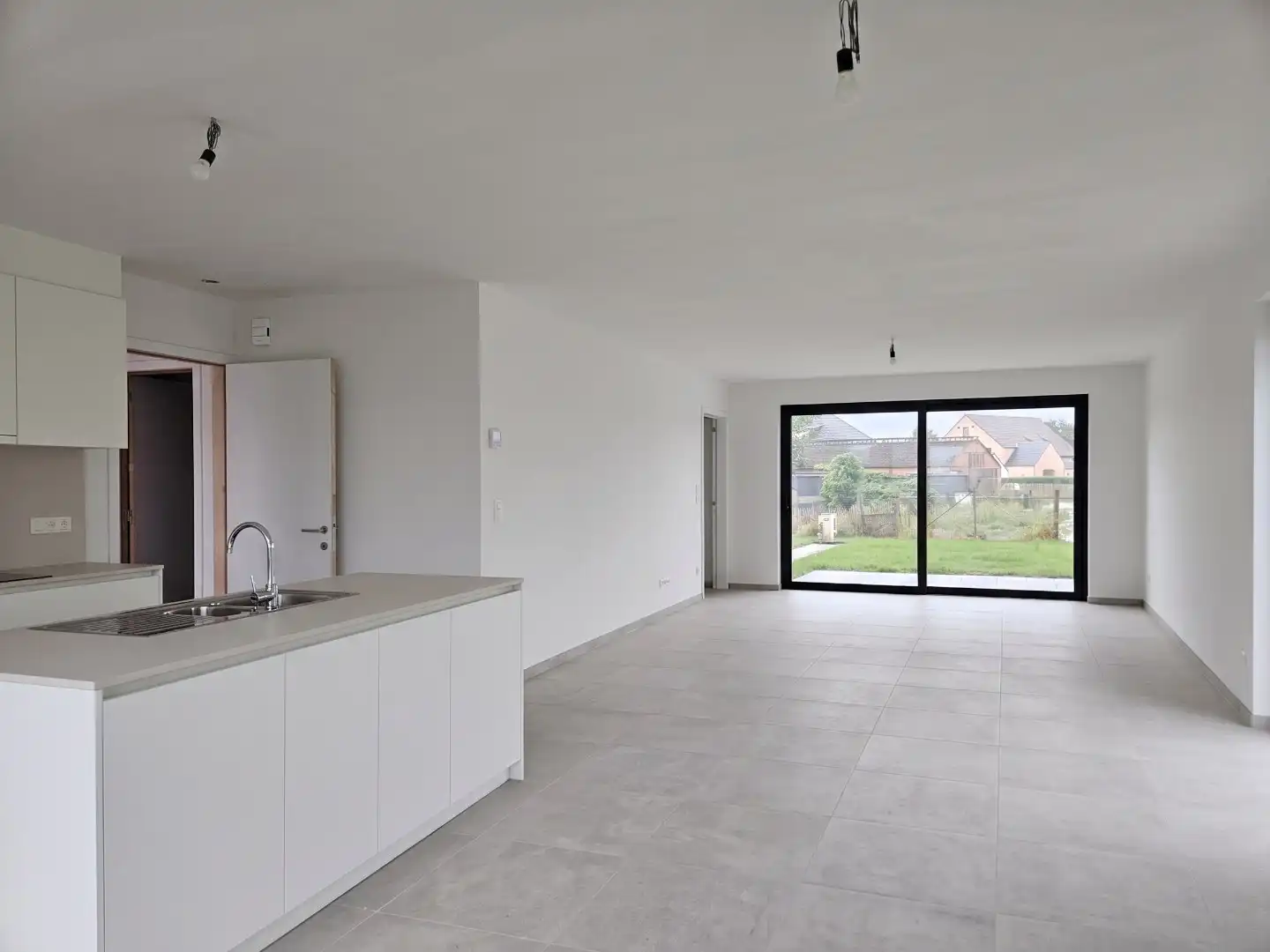 Nieuwbouwwoning met 4 slaapkamers in Dessel! foto 2