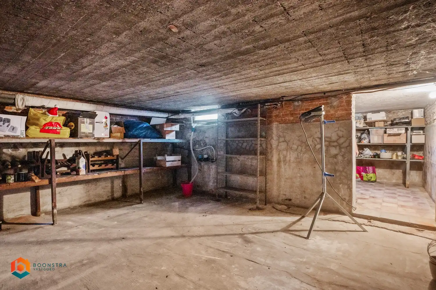 Authentieke woning met 4 slpkrs, loft en magazijn te O-L-V-Waver foto 26