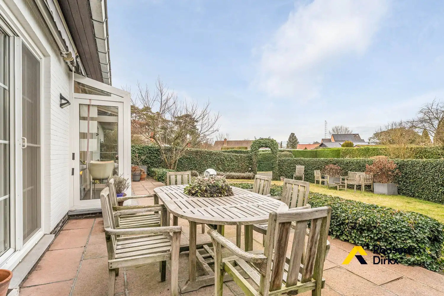 Charmante gelijkvloerse woning met 4 slaapkamers op perceel 1.282m² foto 20