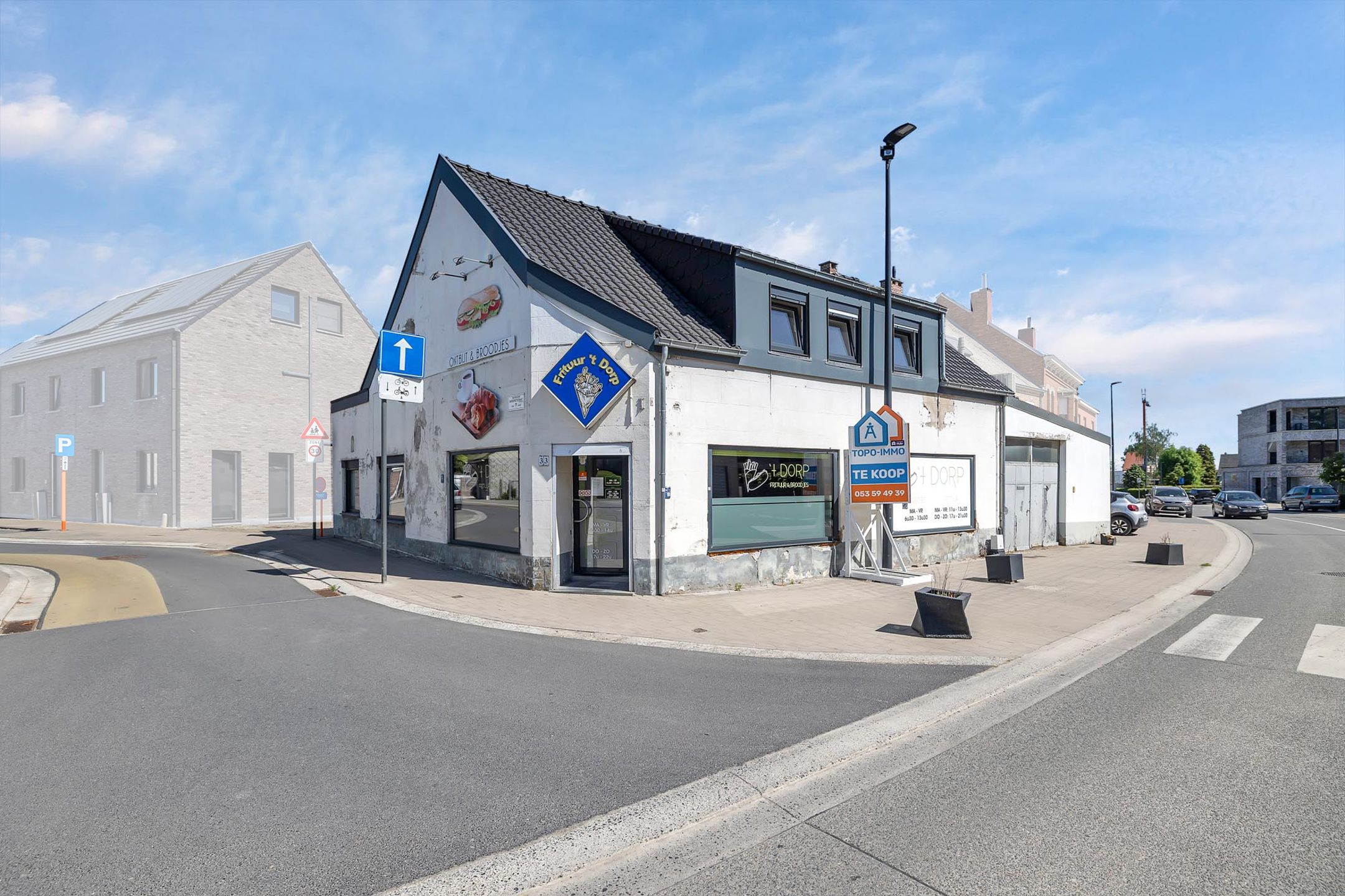 Bekende frituur + woonst met 3 slaapkamers in Baardegem foto {{pictureIndex}}